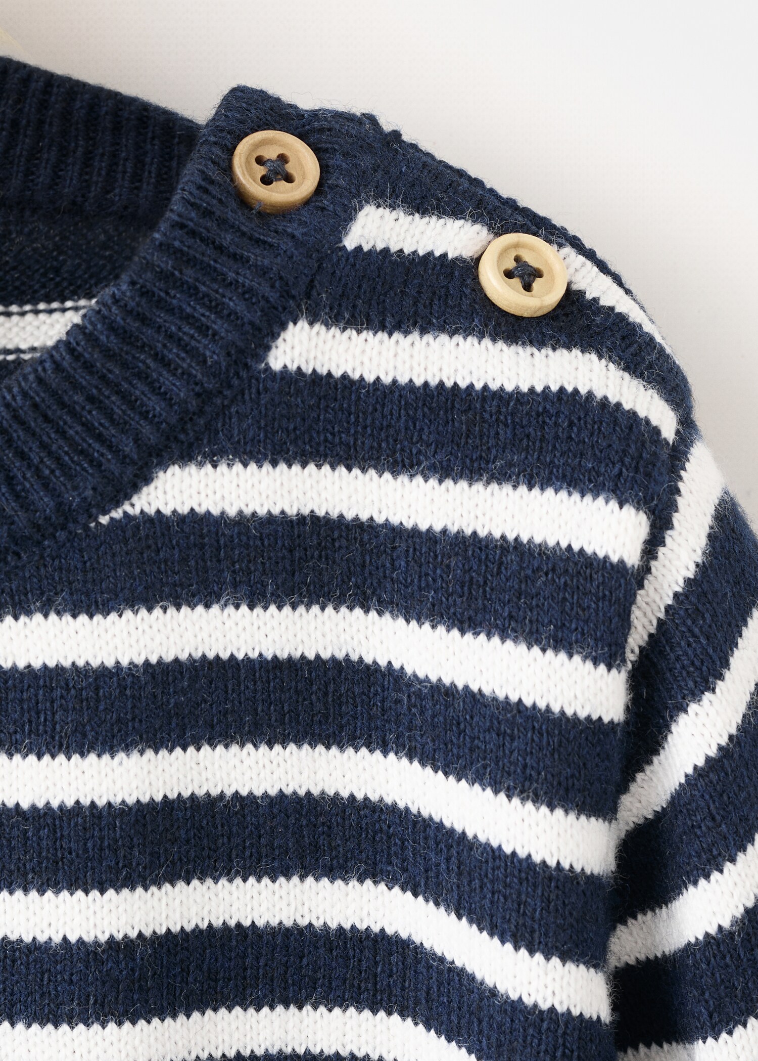 Gestreifter Strickpullover - Detail des Artikels 8