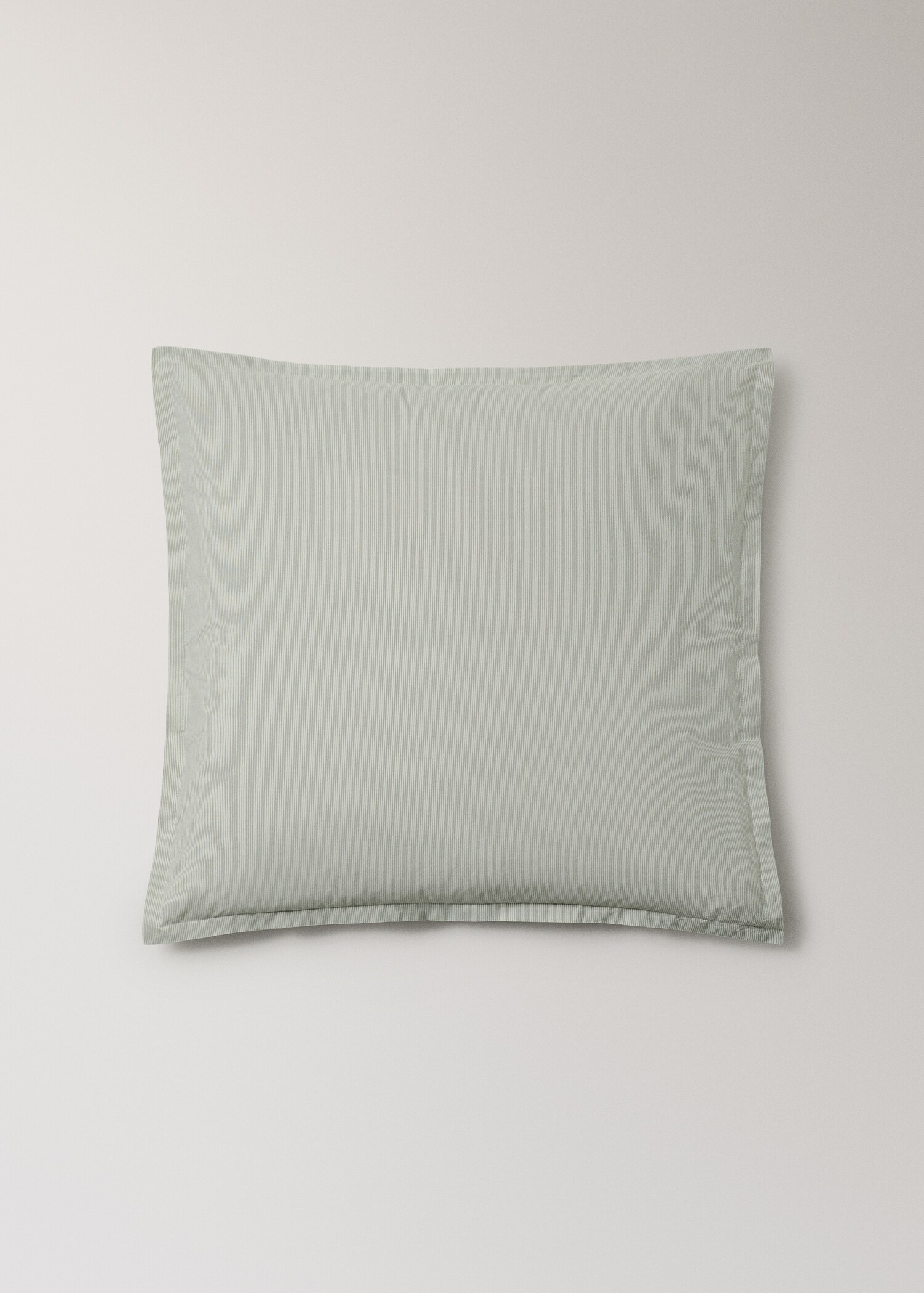 Two yarn-dyed cotton pillowcases 60x60 cm - Article without model