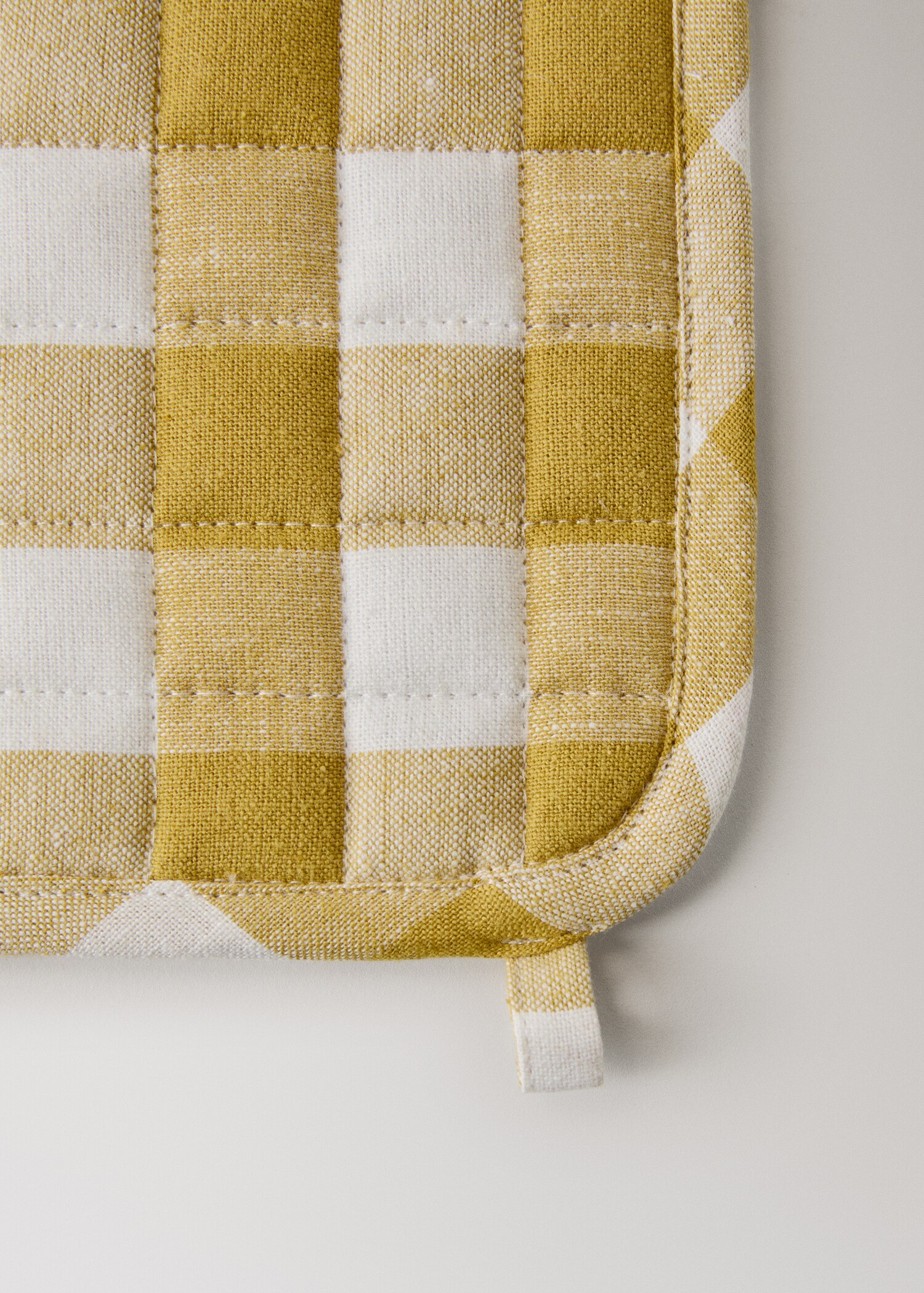 Grytlapp i bomull och linne med vichymönster - Detaljer om artikeln 1