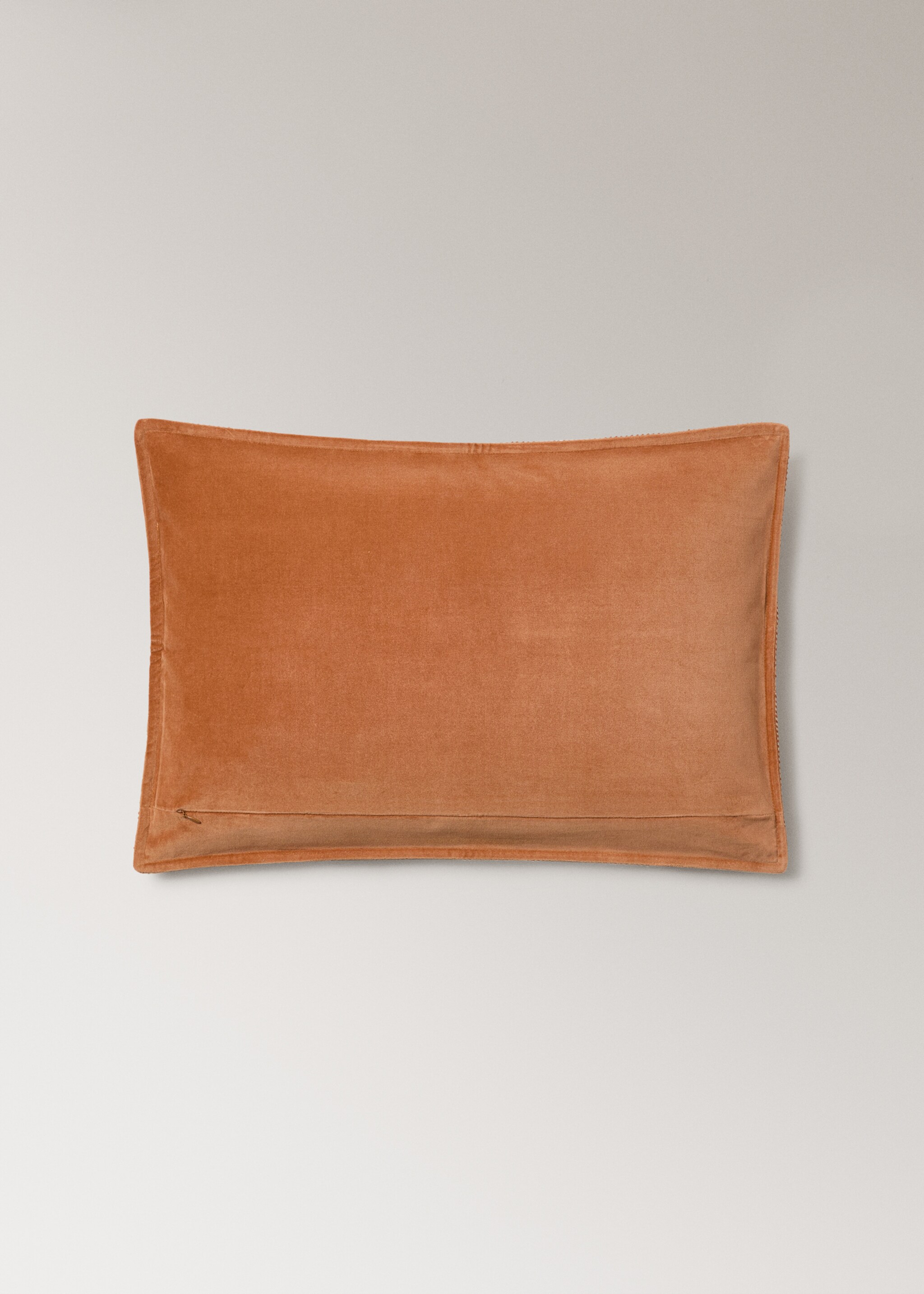 Funda coixí vellut detall cinta 40x60 cm - Detall de l'article 4, Curri. Ref: 27063306-00.