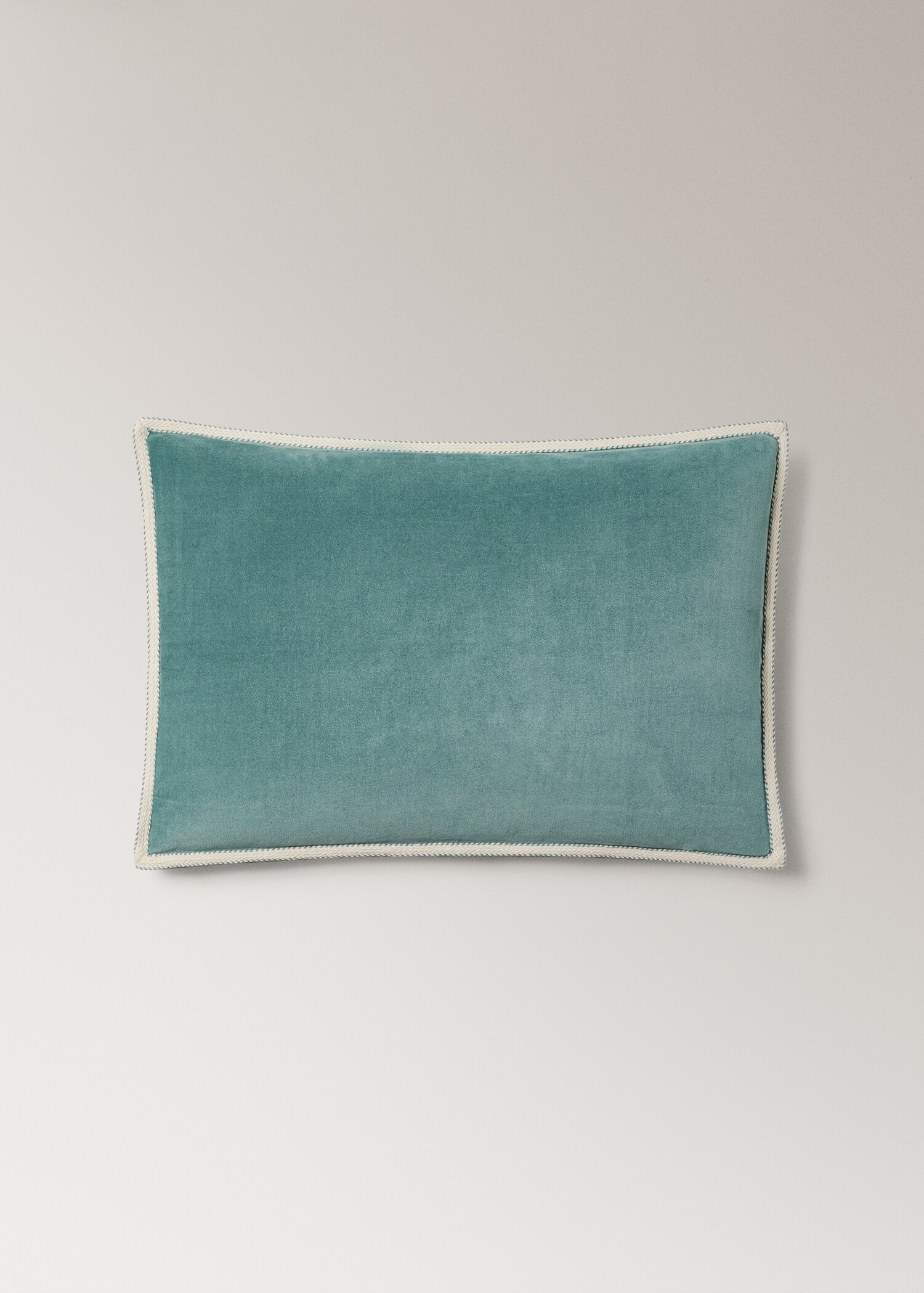 Velvet cushion cover with tape detail 40x60 cm - Article without model