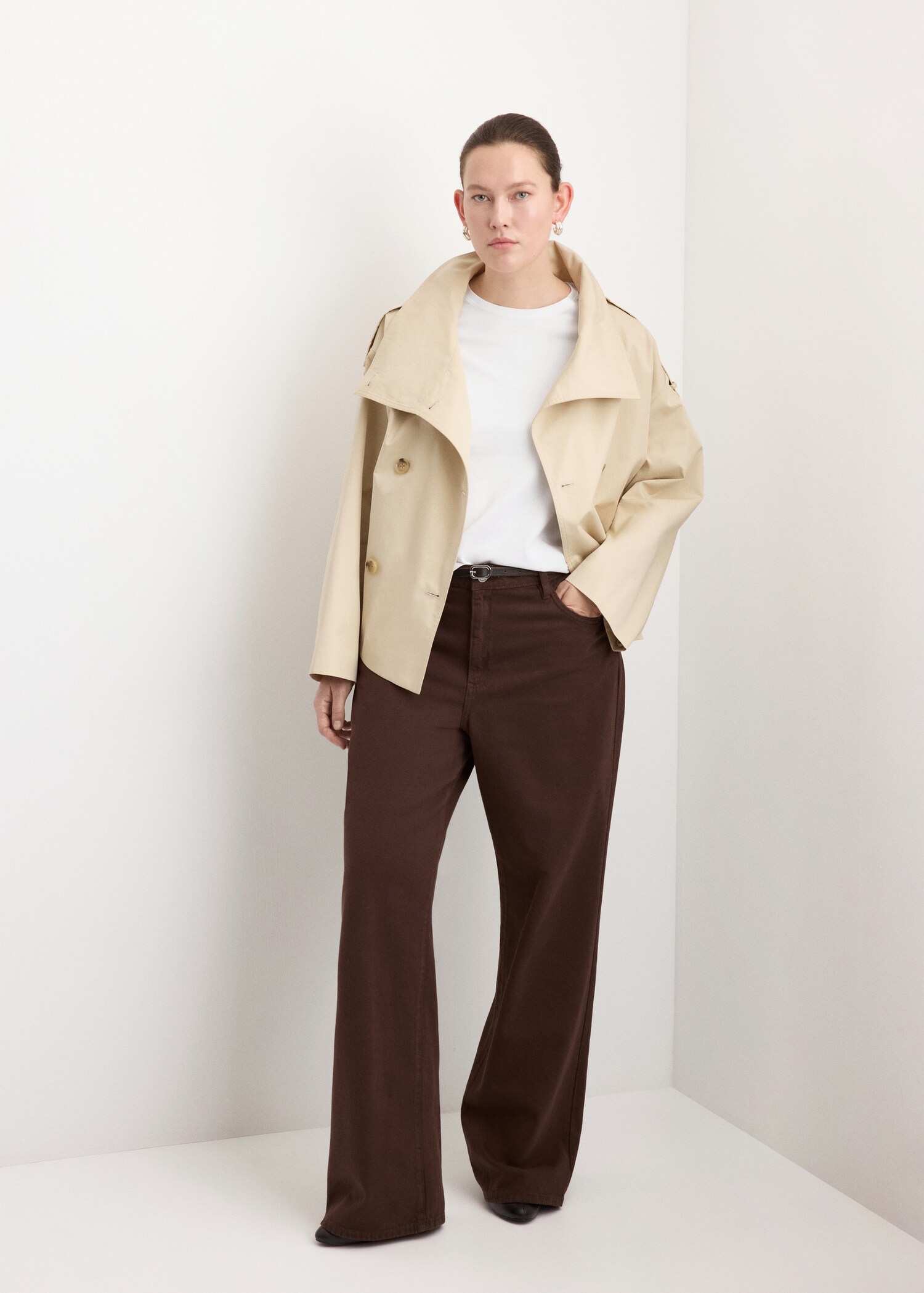 Short-sleeved cotton t-shirt - Details of the article 3