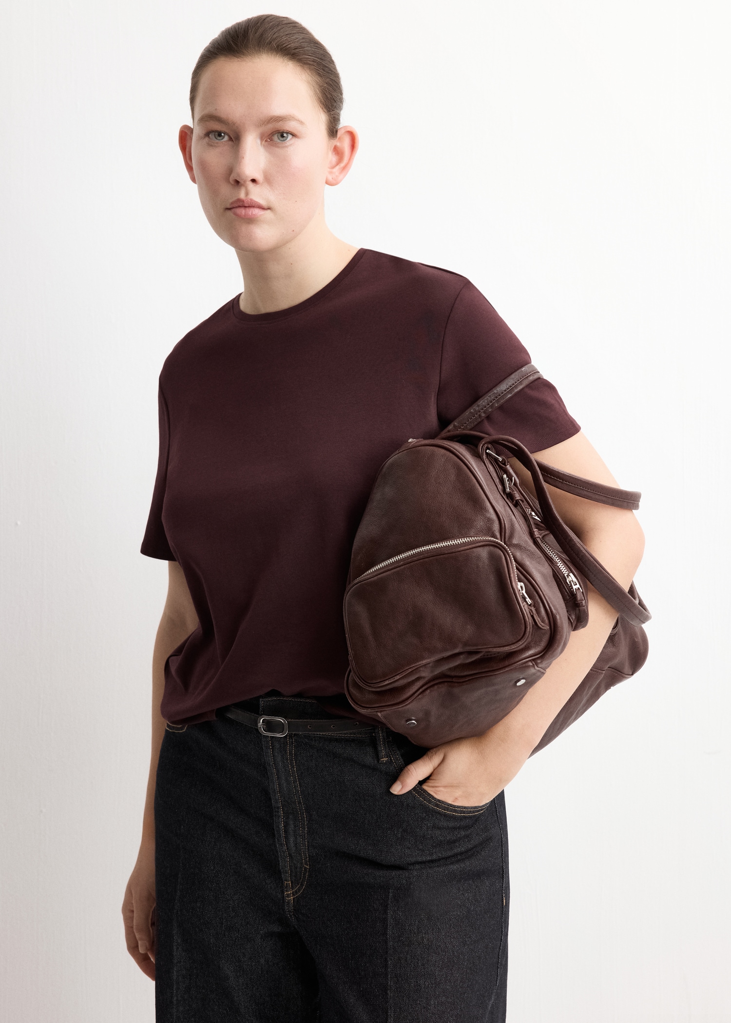 Short-sleeved cotton t-shirt - Details of the article 5