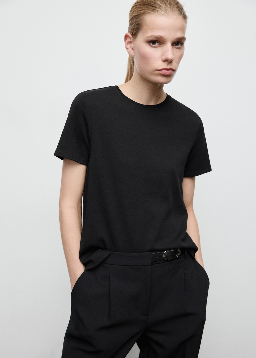 Short-sleeved cotton t-shirt - image 3
