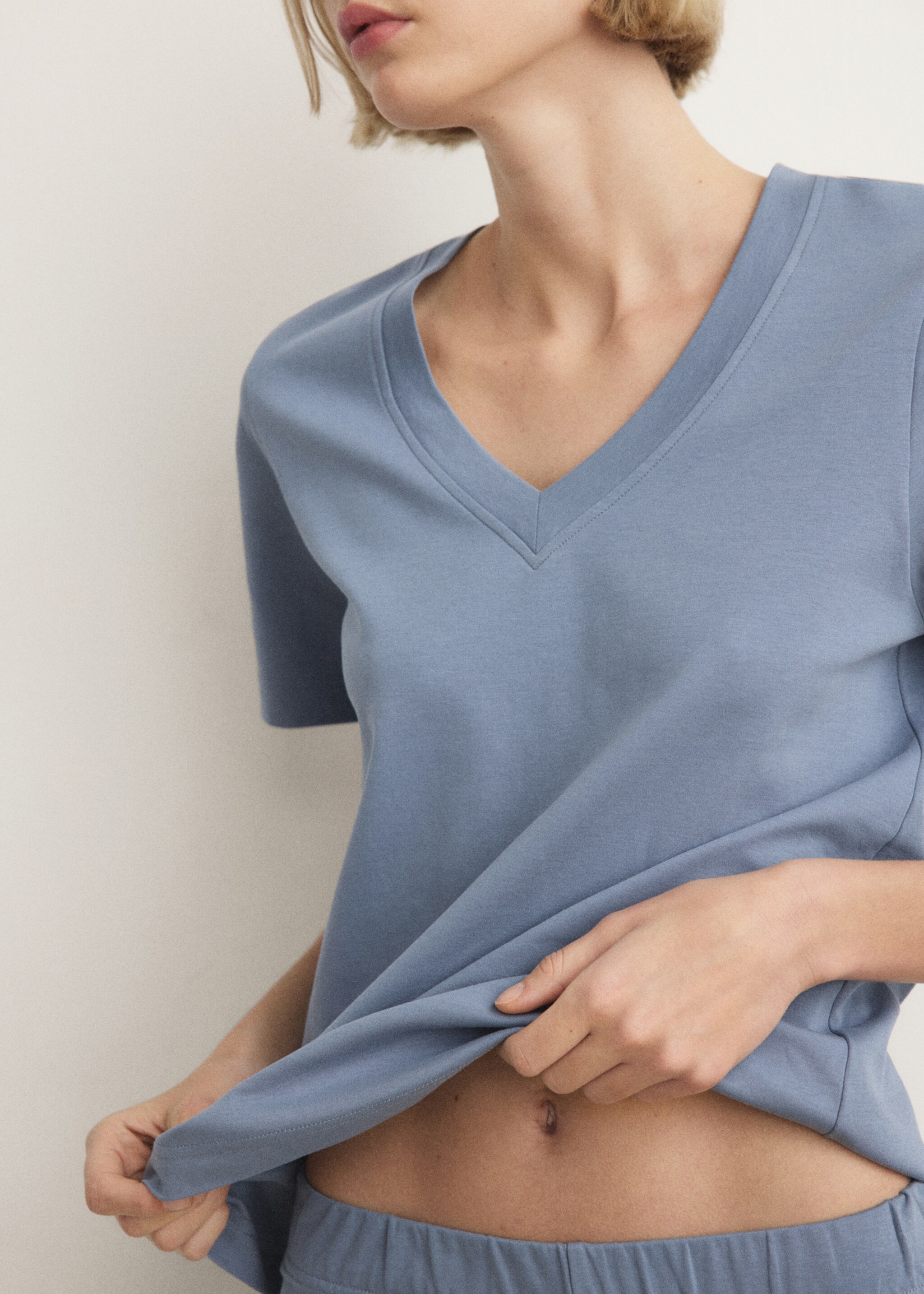 Cotton short-sleeved pyjama t-shirt - Details of the article 6, Blue. Ref: 27063317-00.