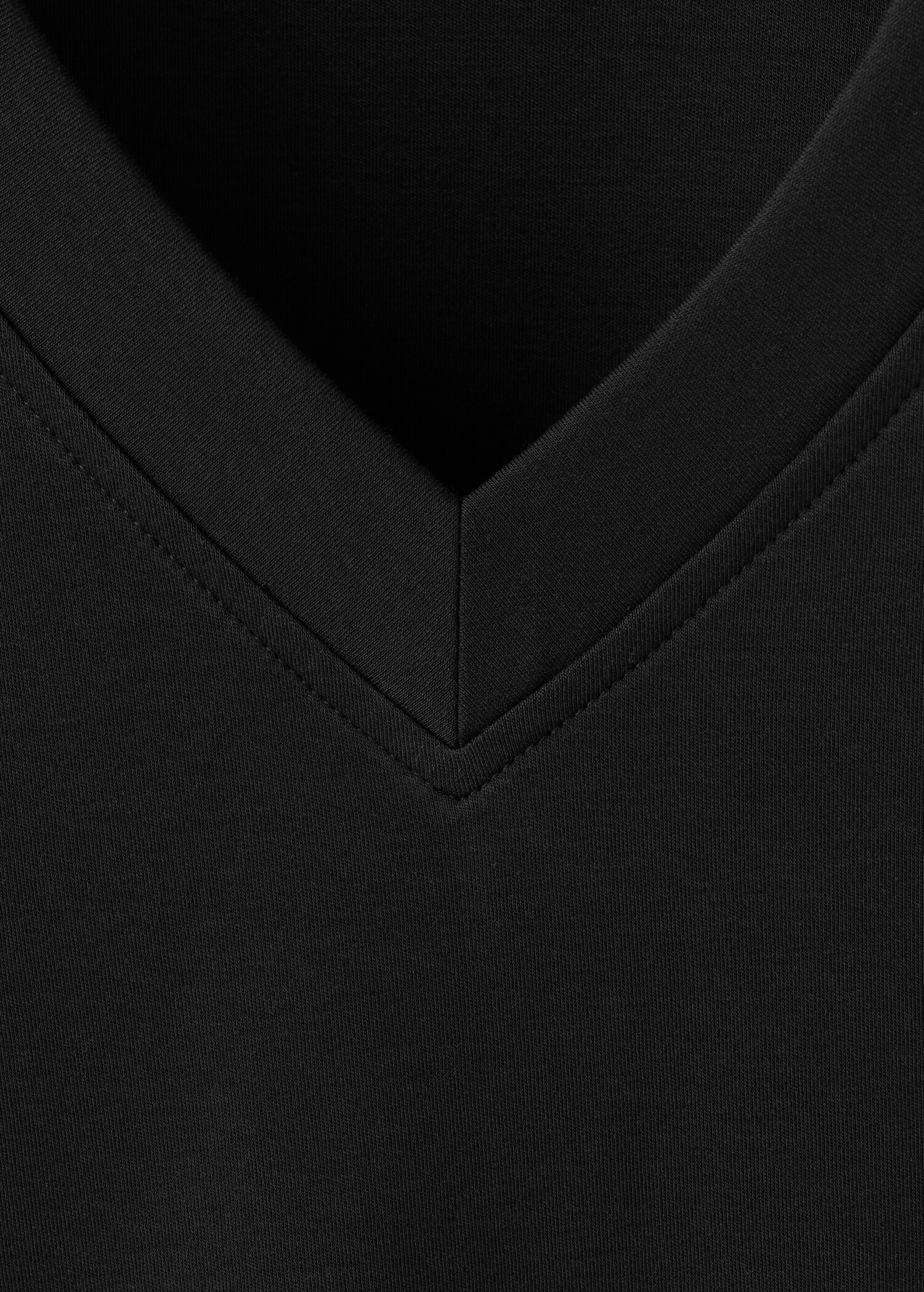 Cotton short-sleeved pyjama t-shirt - Details of the article 8