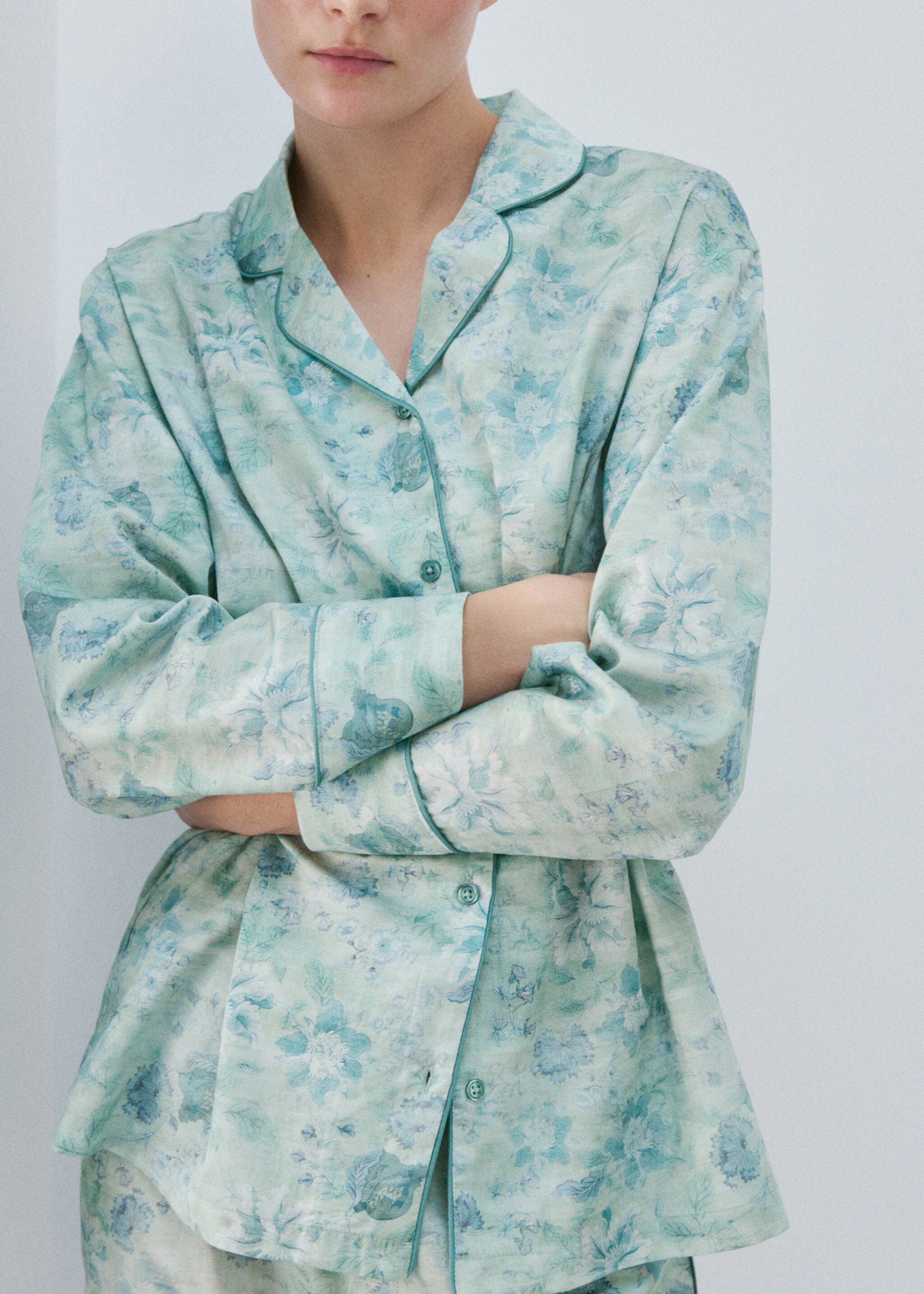 Printed piping pyjama top - Details of the article 6, Mint Green. Ref: 27063321-00.