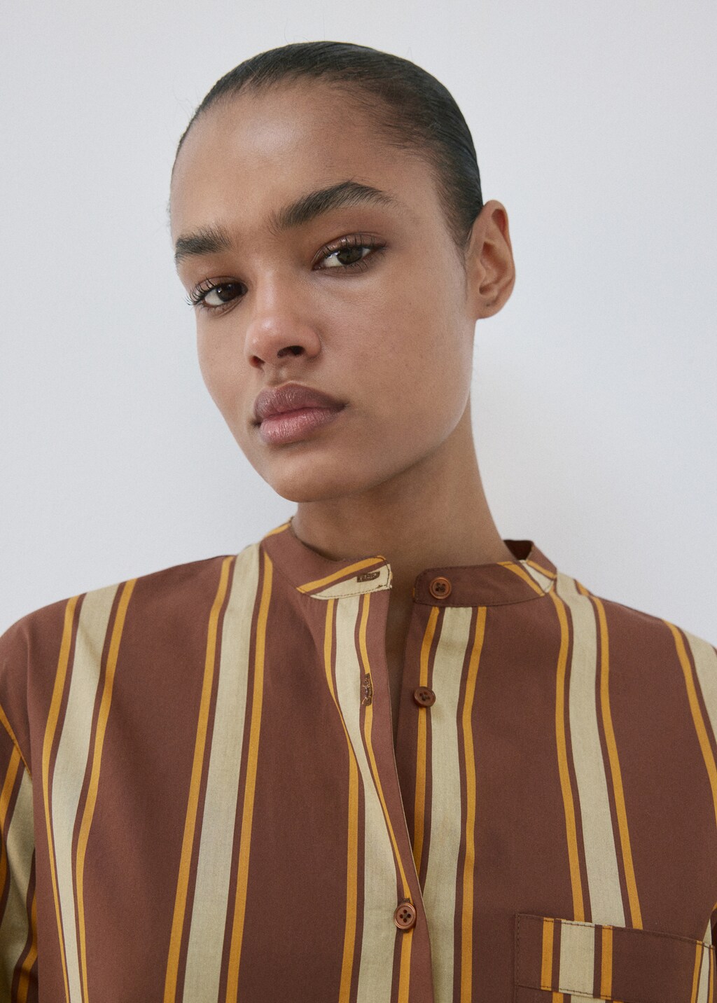 Midi caftan with side opening - image 4