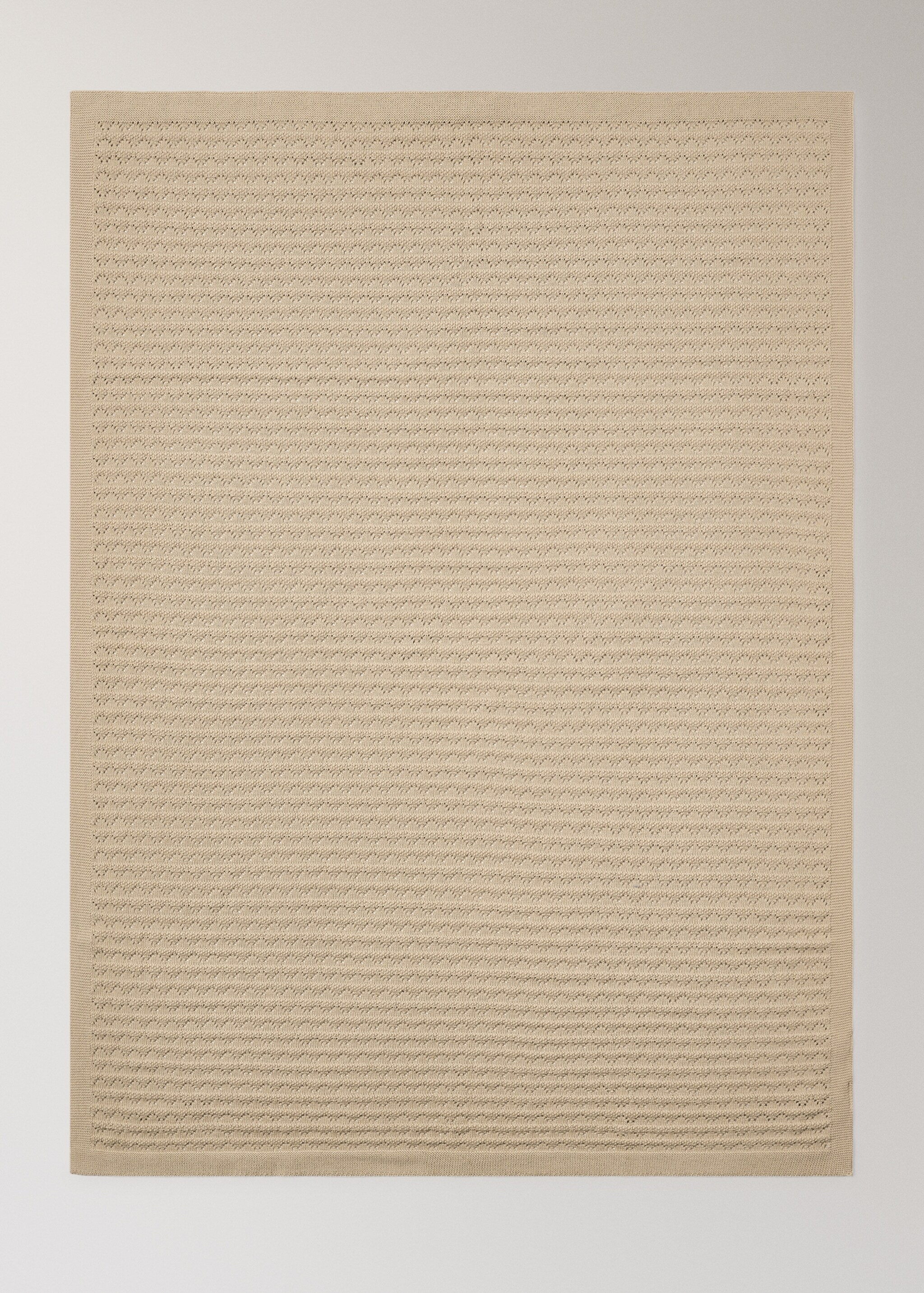 Cotton lace blanket - Details of the article 3, Light/Pastel Brown. Ref: 27063330-00.