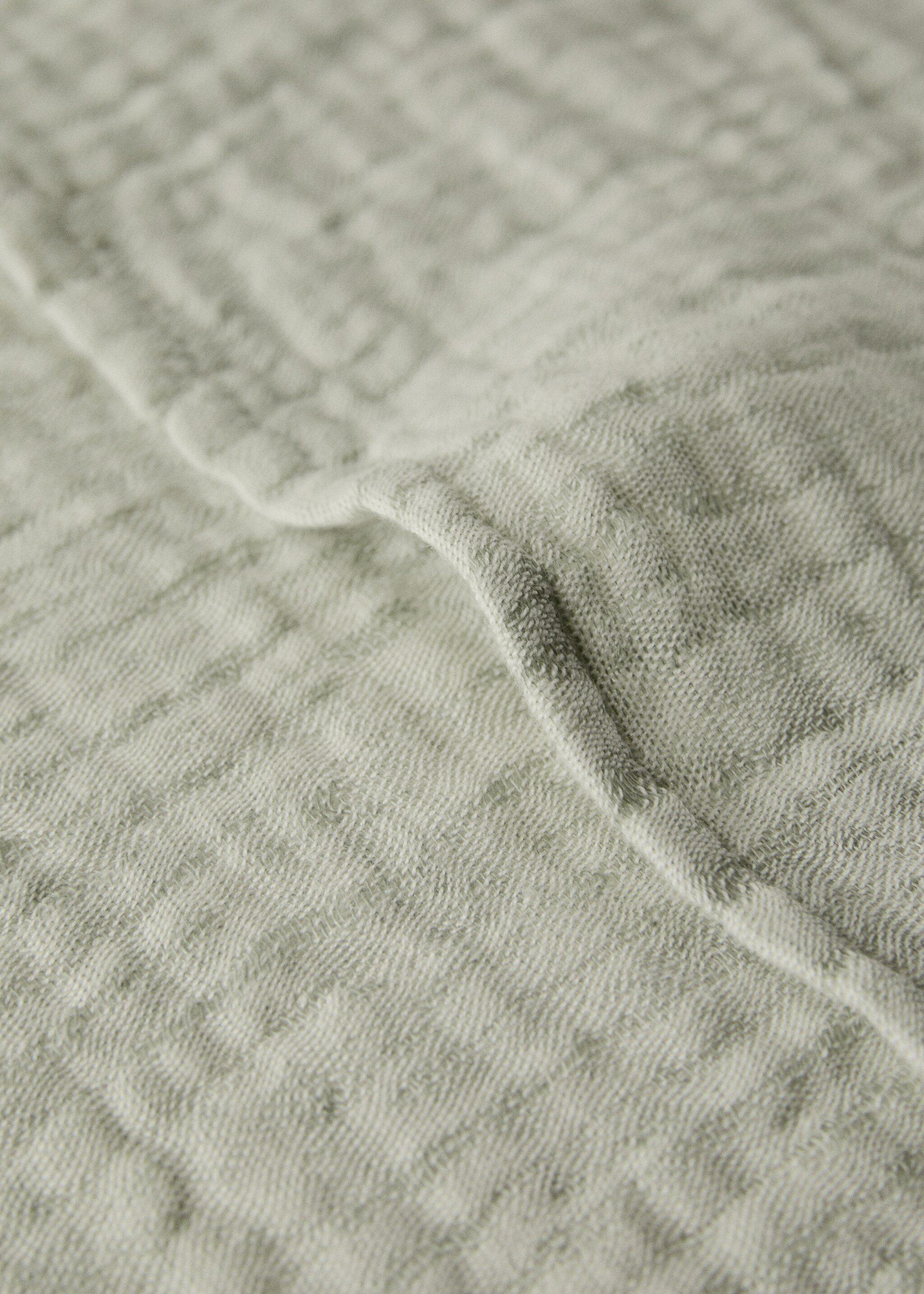 Linen cotton bed cushion cover with yarn-dyed threads 50x50 cm - Details of the article 2, Pastel Green. Ref: 27063334-00.