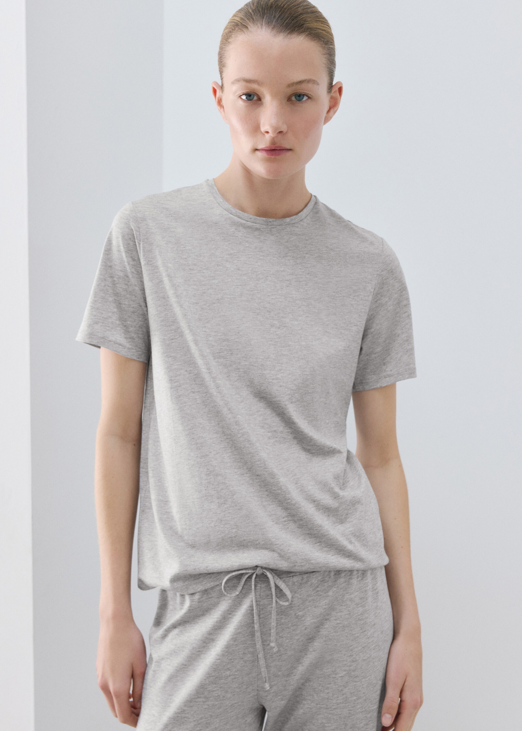 Lyocell cotton short-sleeve T-shirt - Medium plane, Light/Pastel Grey. Ref: 27063340-00.