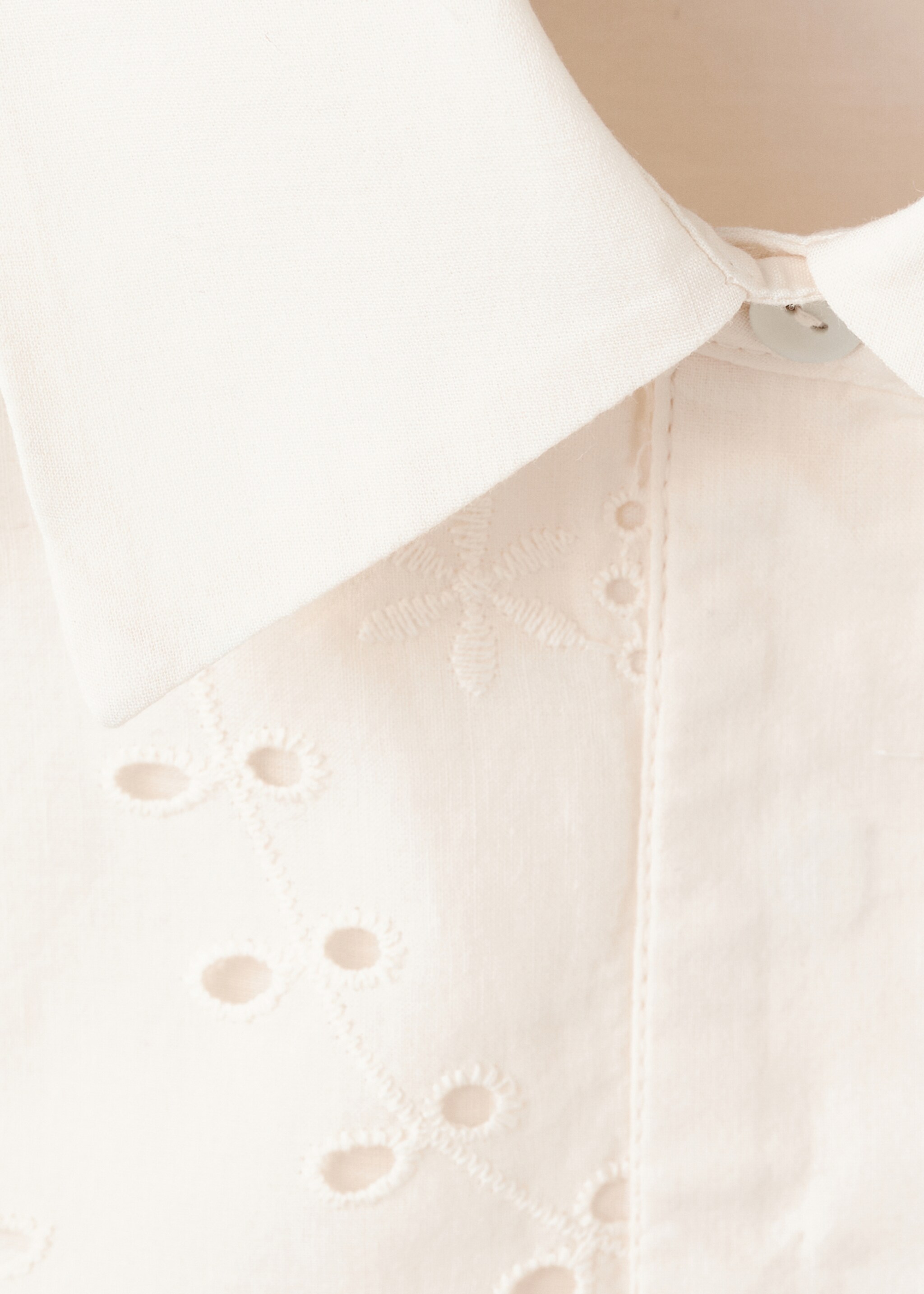 Embroidered cut-out romper - Details of the article 0, Ecru. Ref: 27064049-00.