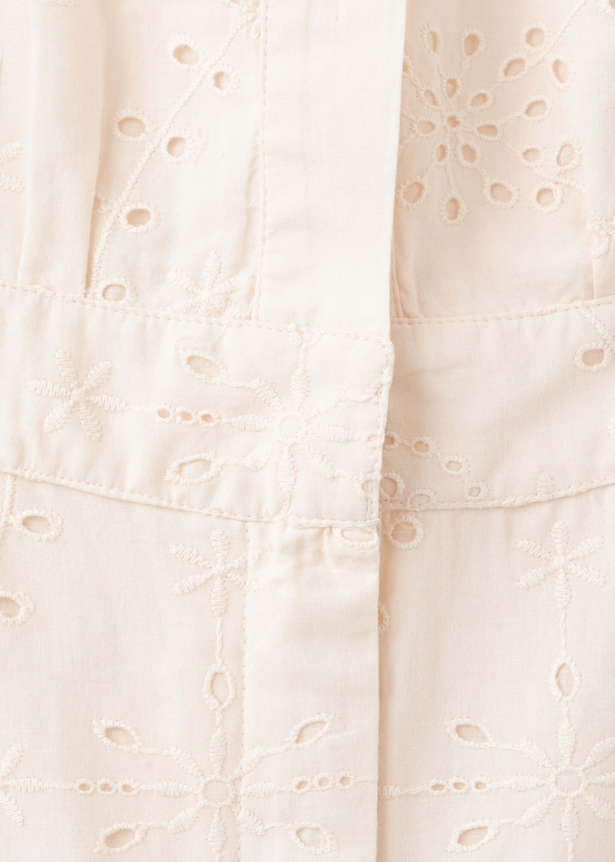 Embroidered cut-out romper - Details of the article 8, Ecru. Ref: 27064049-00.