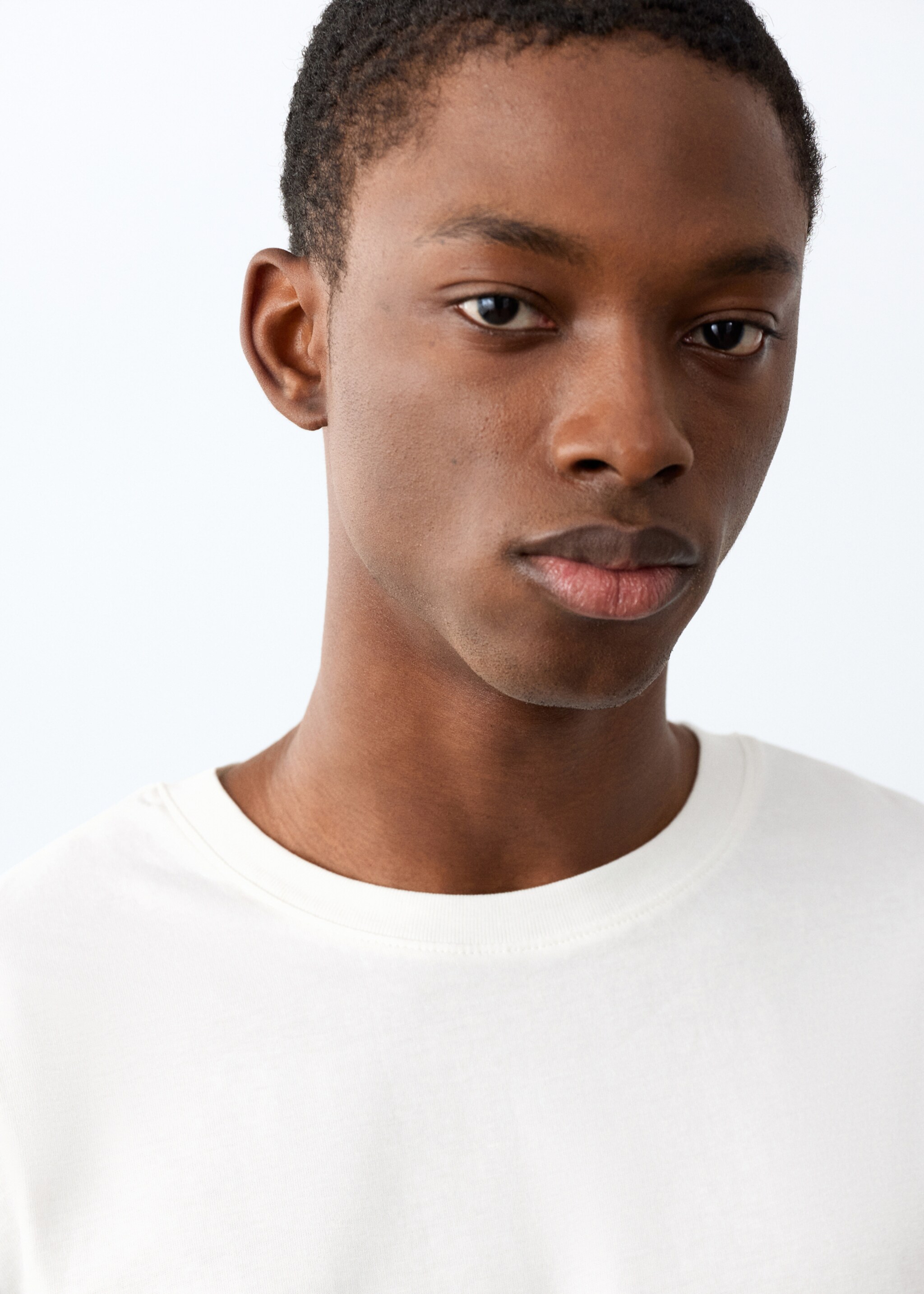 Essential cotton-blend T-shirt - Details of the article 1, Off White. Ref: 27064052-00.