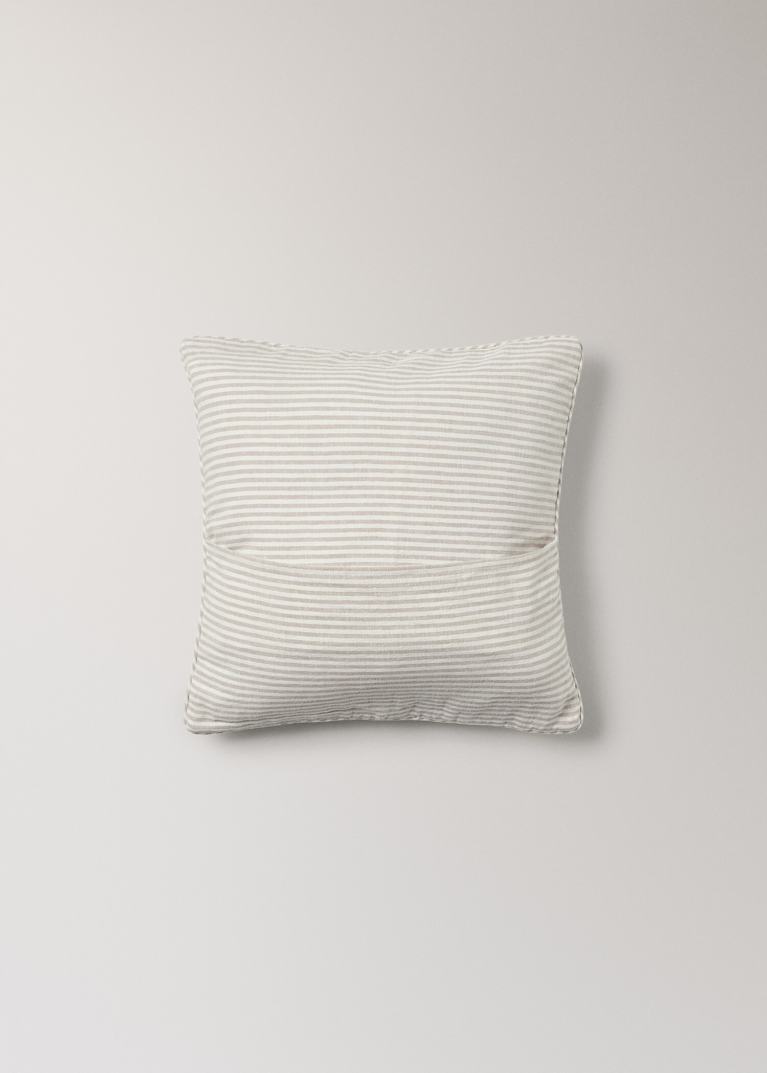 Children's cushion cover in cotton-linen stripes 40x40cm - Details of the article 4