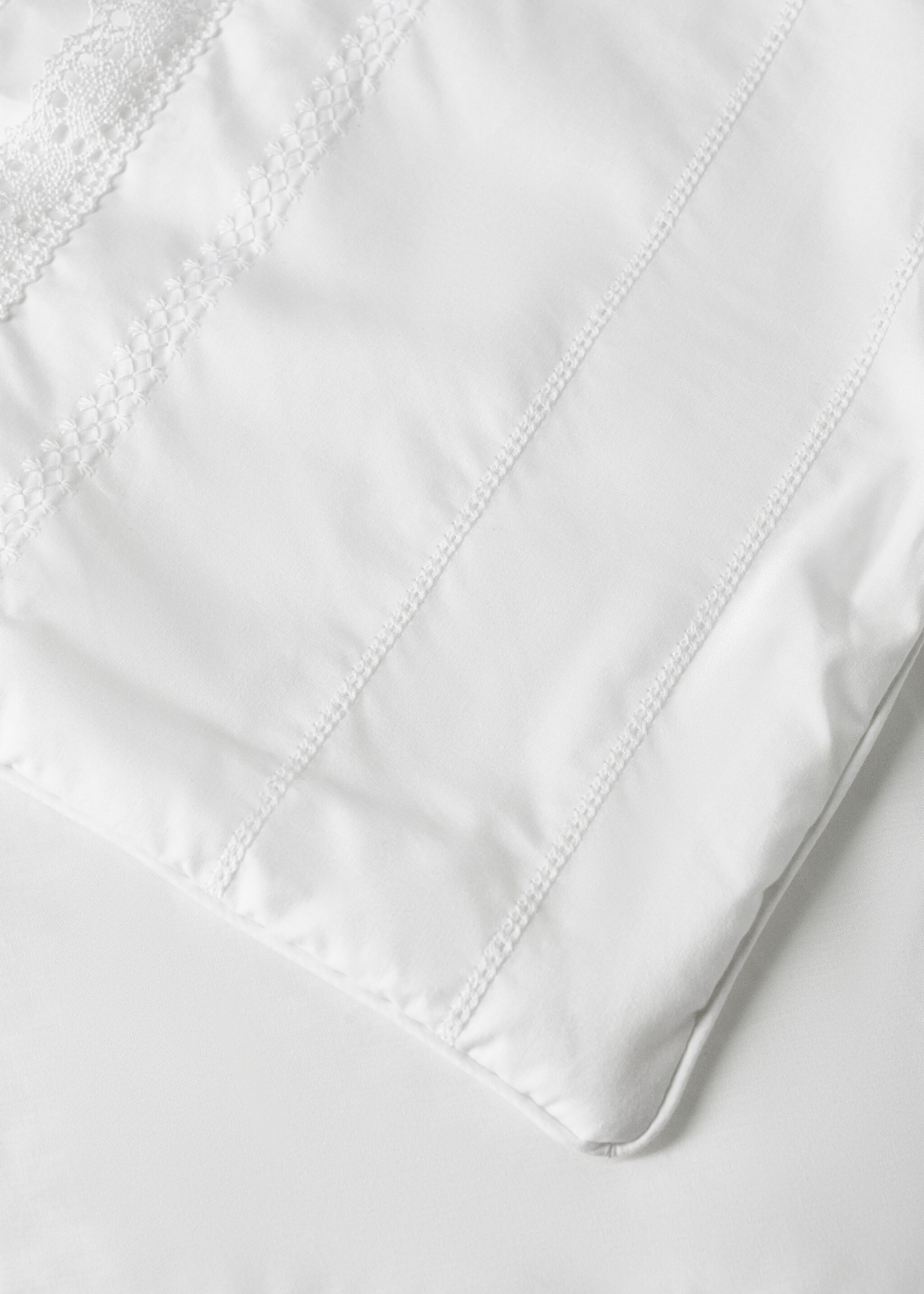 Embroidered cotton cot quilt - Details of the article 2, White. Ref: 27064070-00.