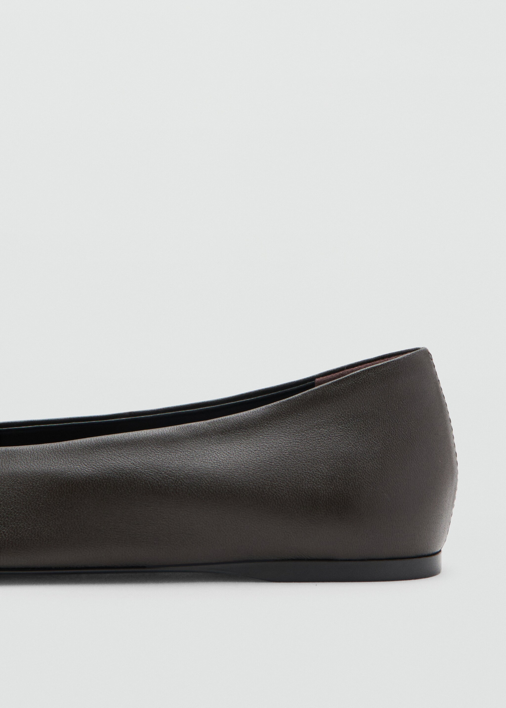 Pointed toe leather shoes - Details of the article 1, Chocolate. Ref: 27064072-00.