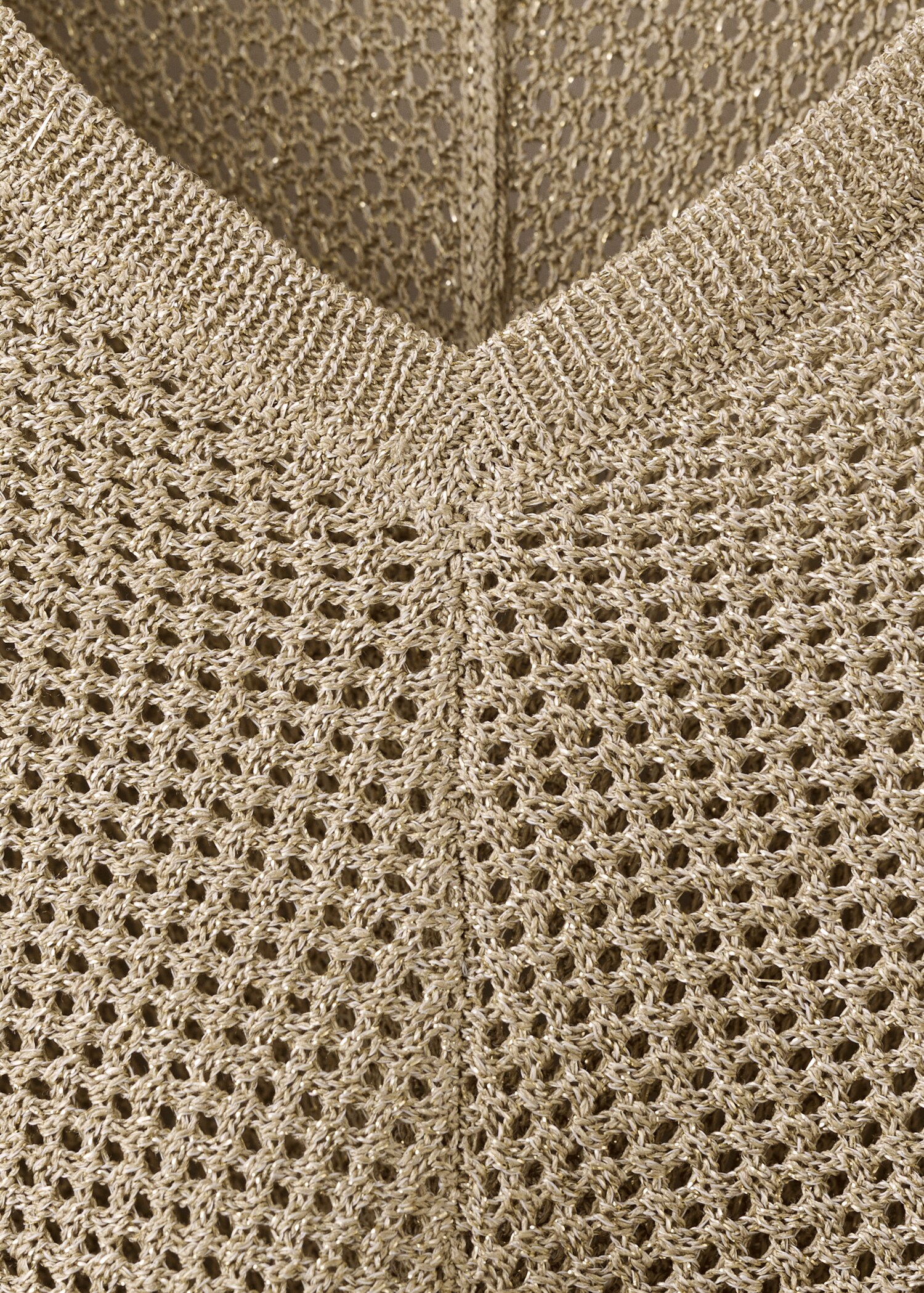 V-neck knit top - Details of the article 8