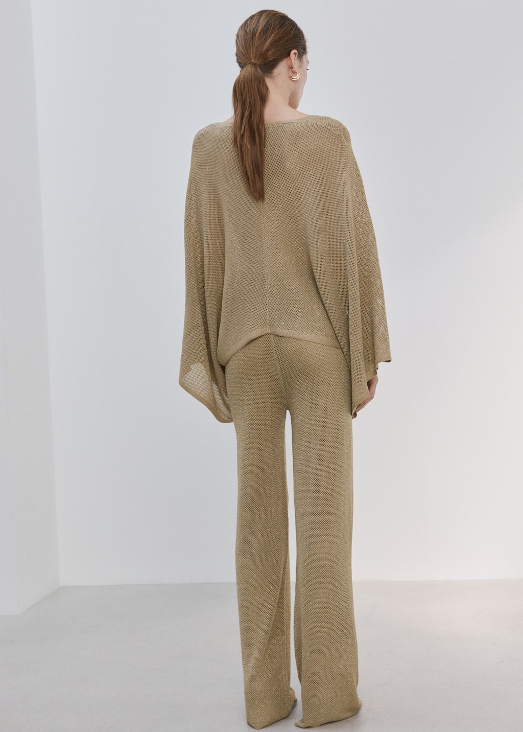 V-neck knit top - image 3