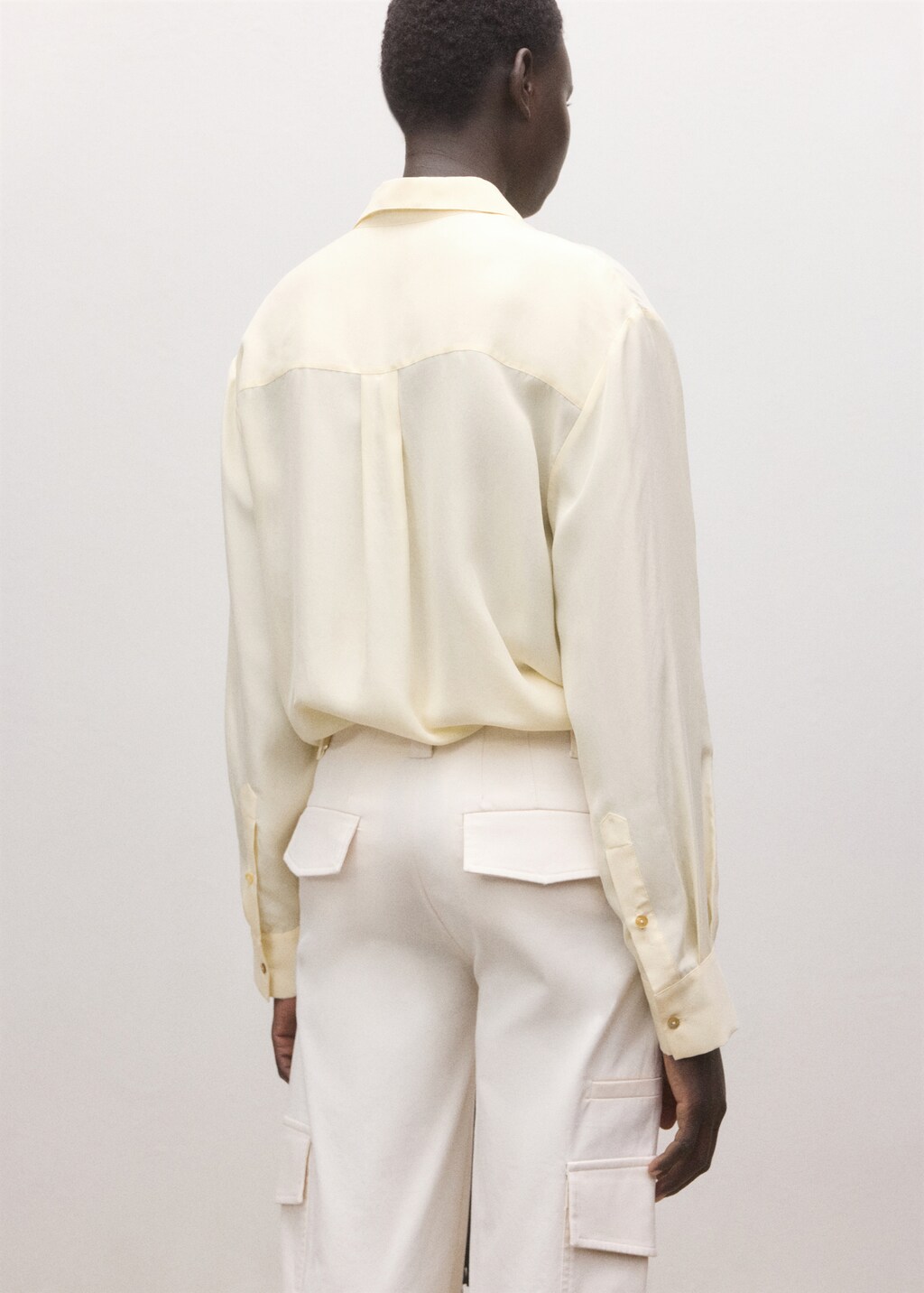 100% silk blouse with concealed buttons - image 3