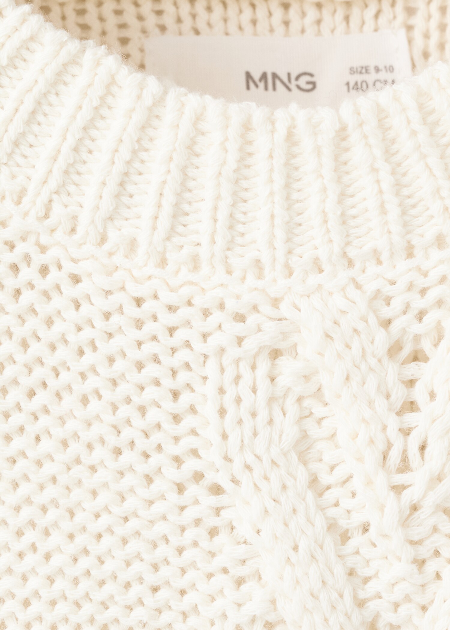 Herringbone knit sweater - Details of the article 0