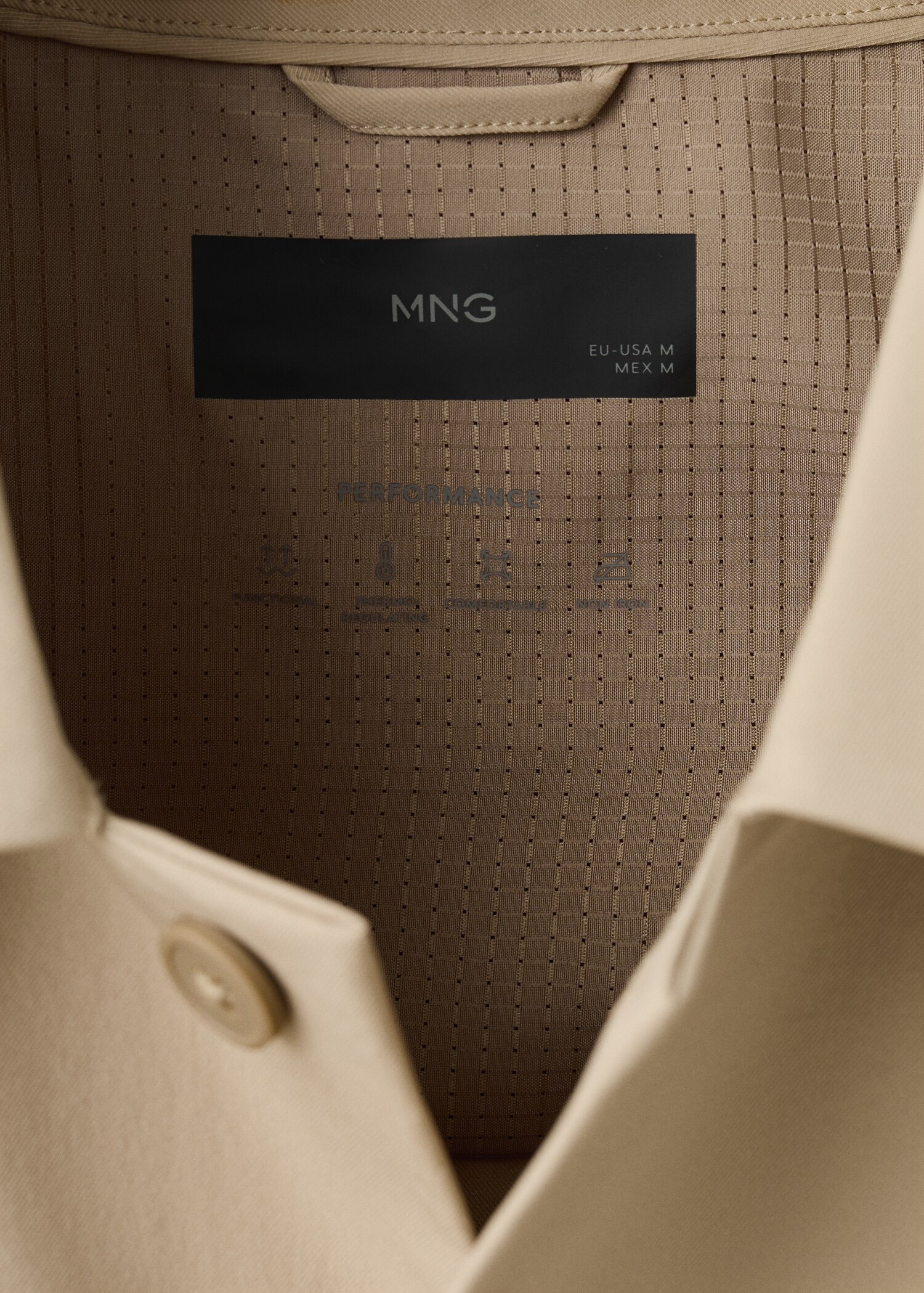 Non-iron overshirt pocket - Details of the article 8