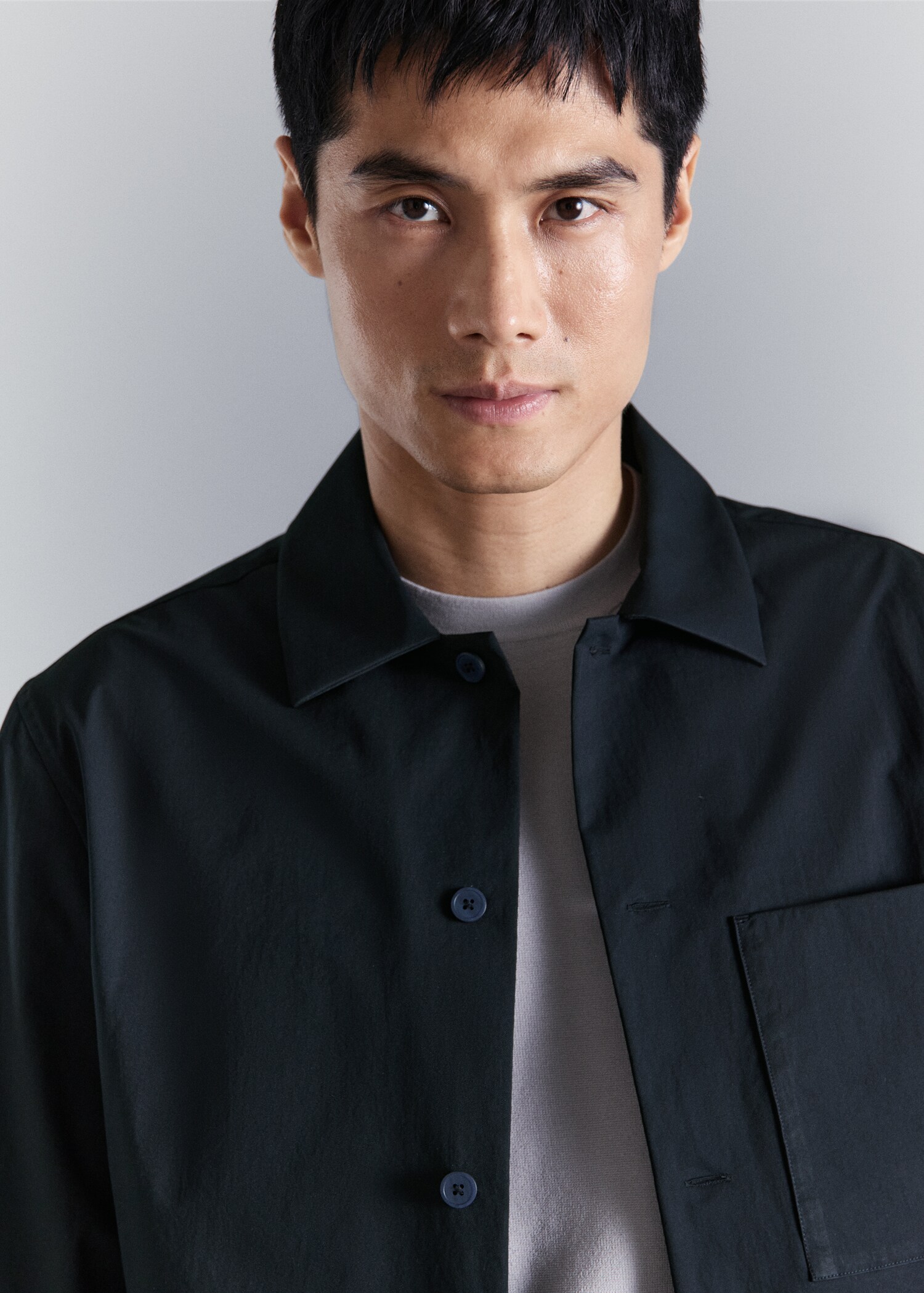 Non-iron overshirt pocket - Details of the article 1