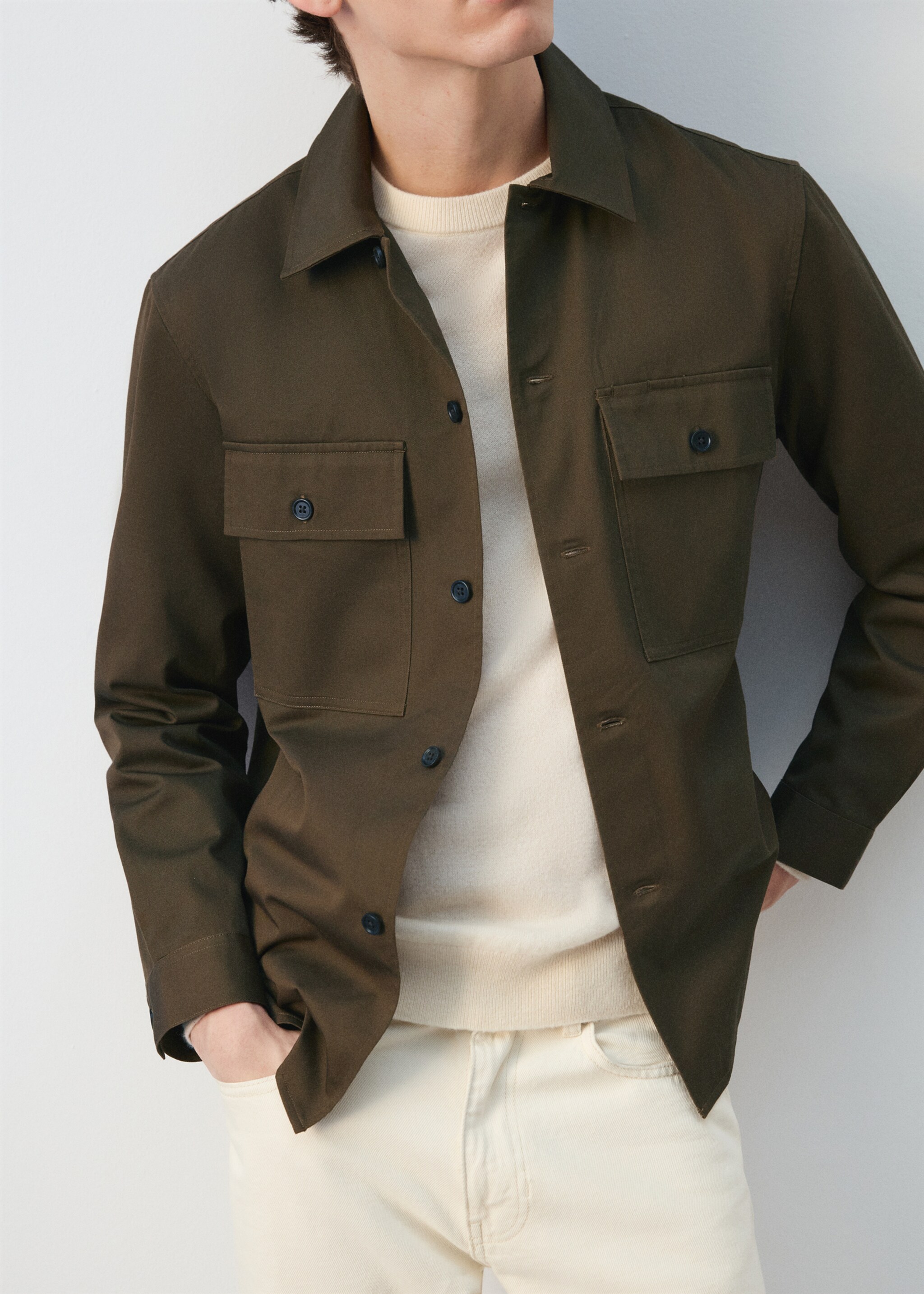 Surchemise 100 % coton poches - Détail de l'article 6, Marron. Ref: 27064423-00.