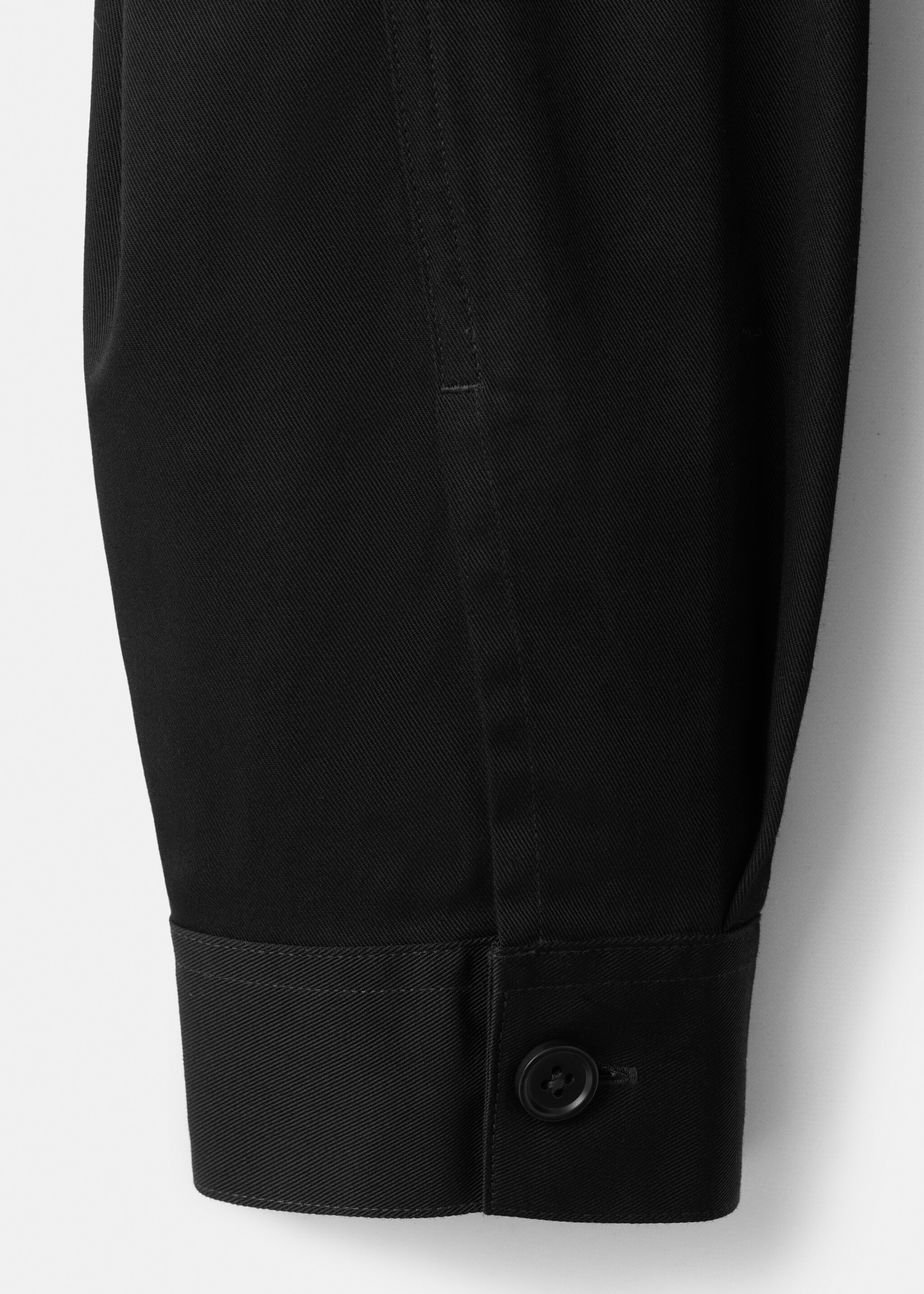 Surchemise 100 % coton poches - Détail de l'article 8, Noir. Ref: 27064423-00.