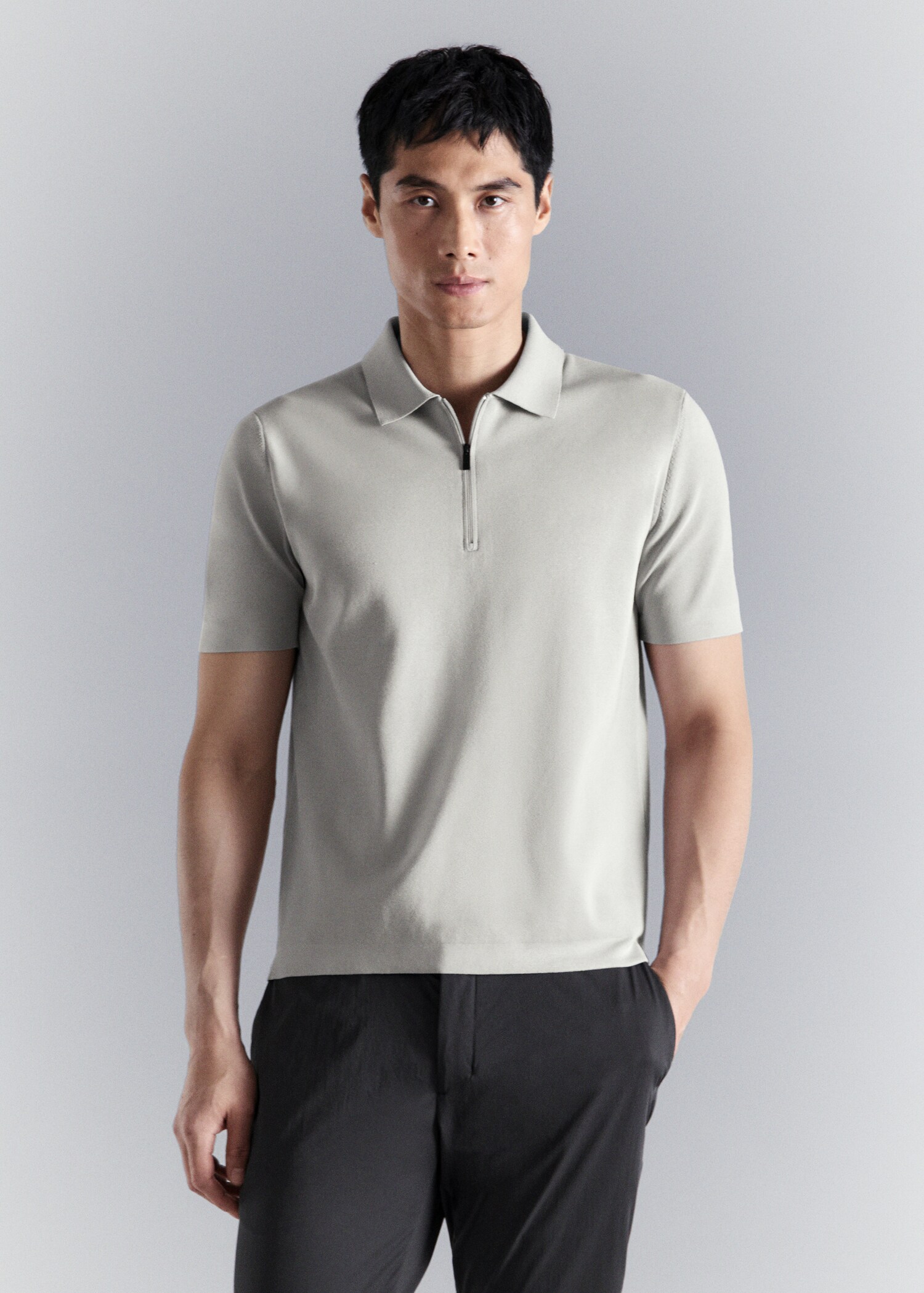 Polo comfort stretch com fecho de correr - Plano médio