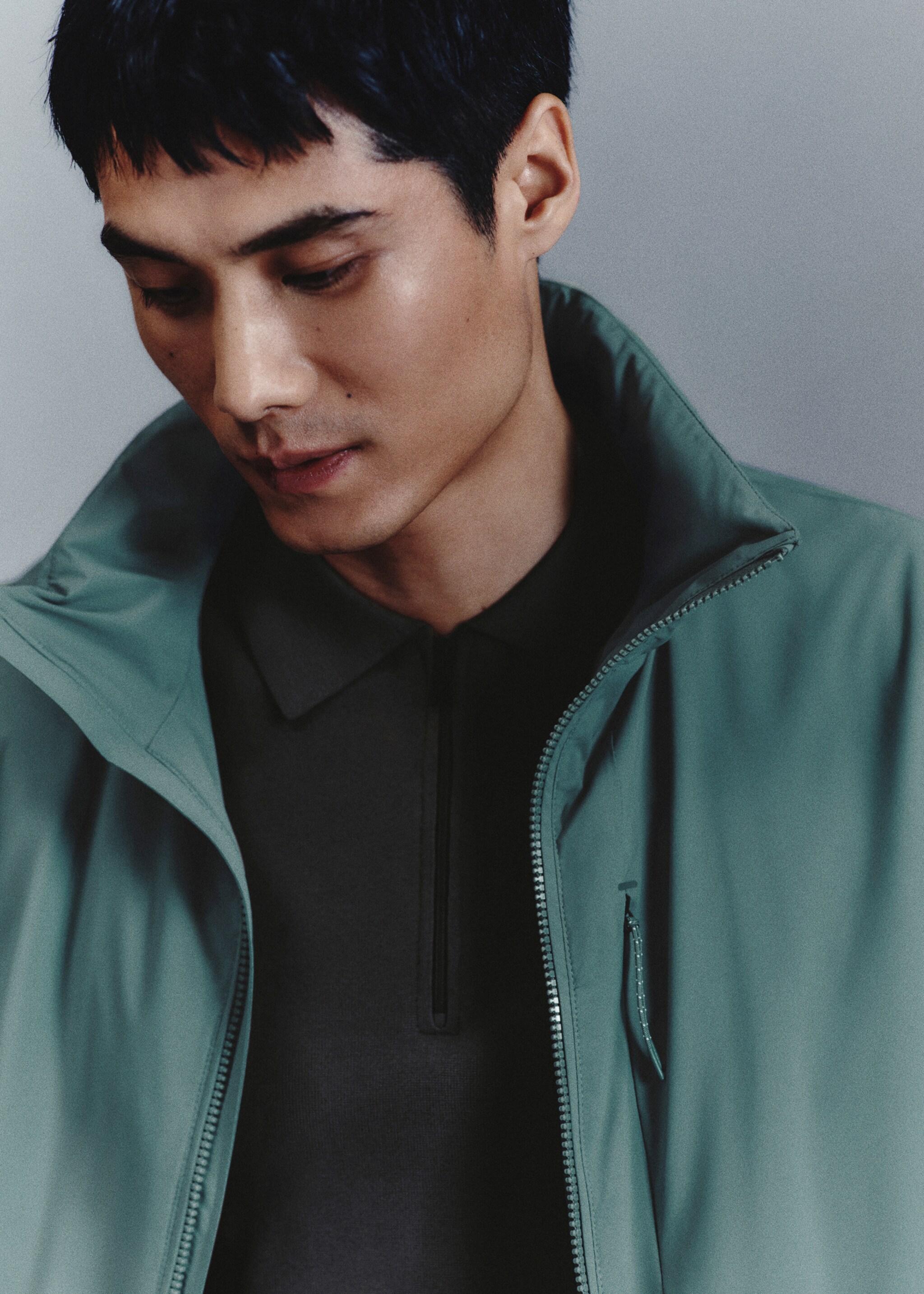 Comfort stretch zip polo - Details of the article 3, Dark Grey. Ref: 27064428-00.