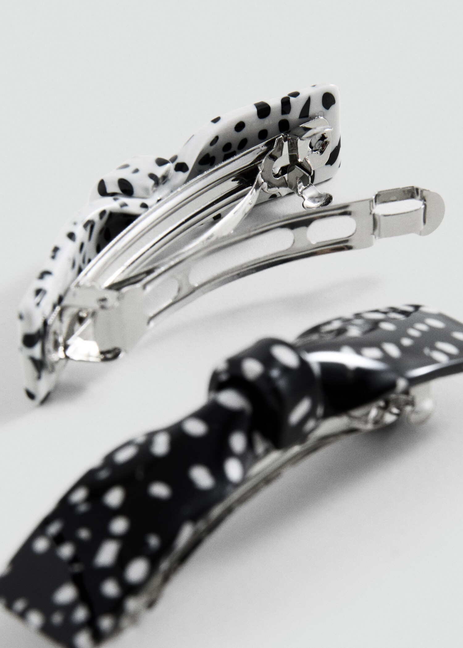 Barrette nœud - Plan moyen