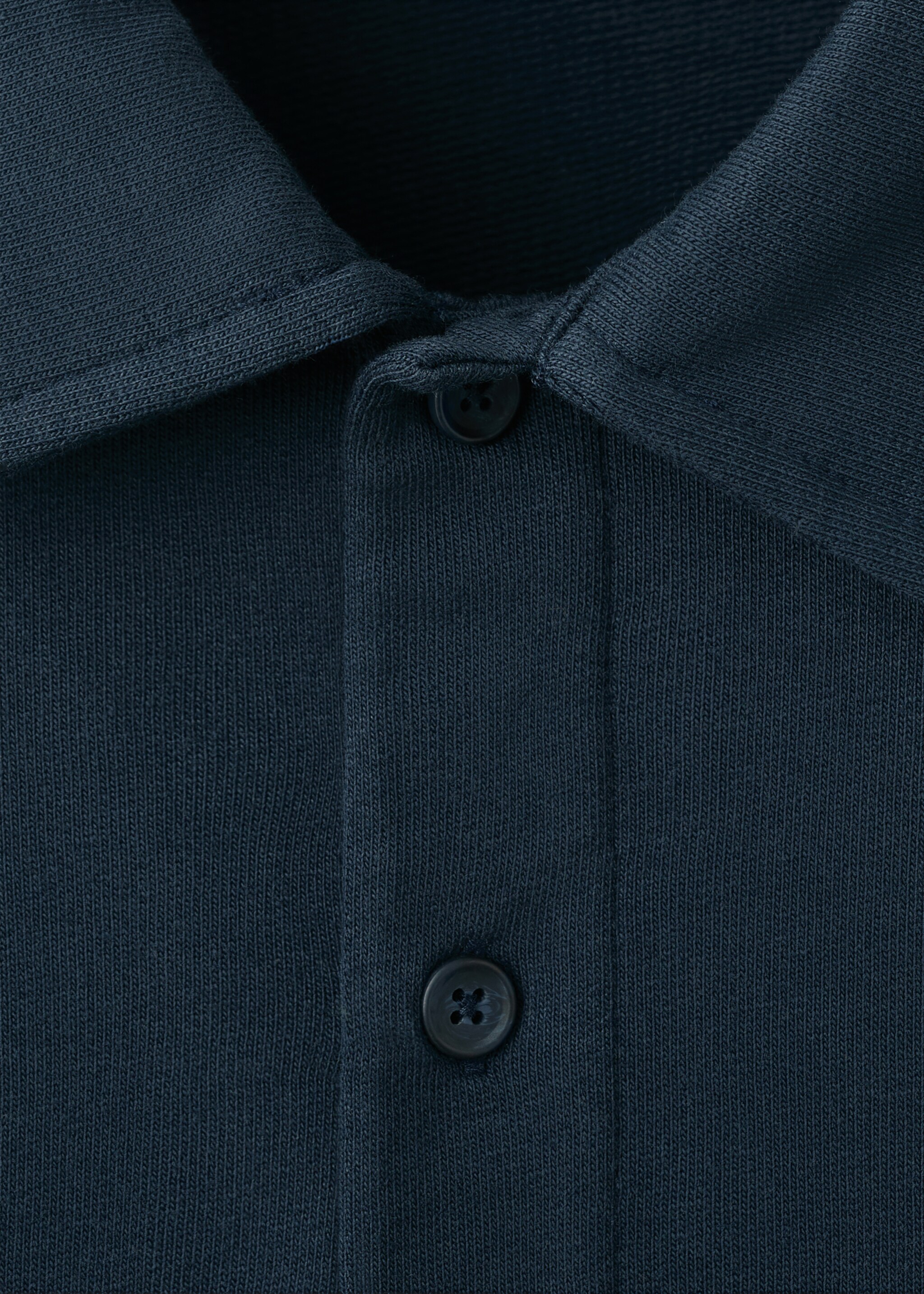100% cotton polo shirt with graphic embroidery - Details of the article 8, Navy. Ref: 27064438-00.