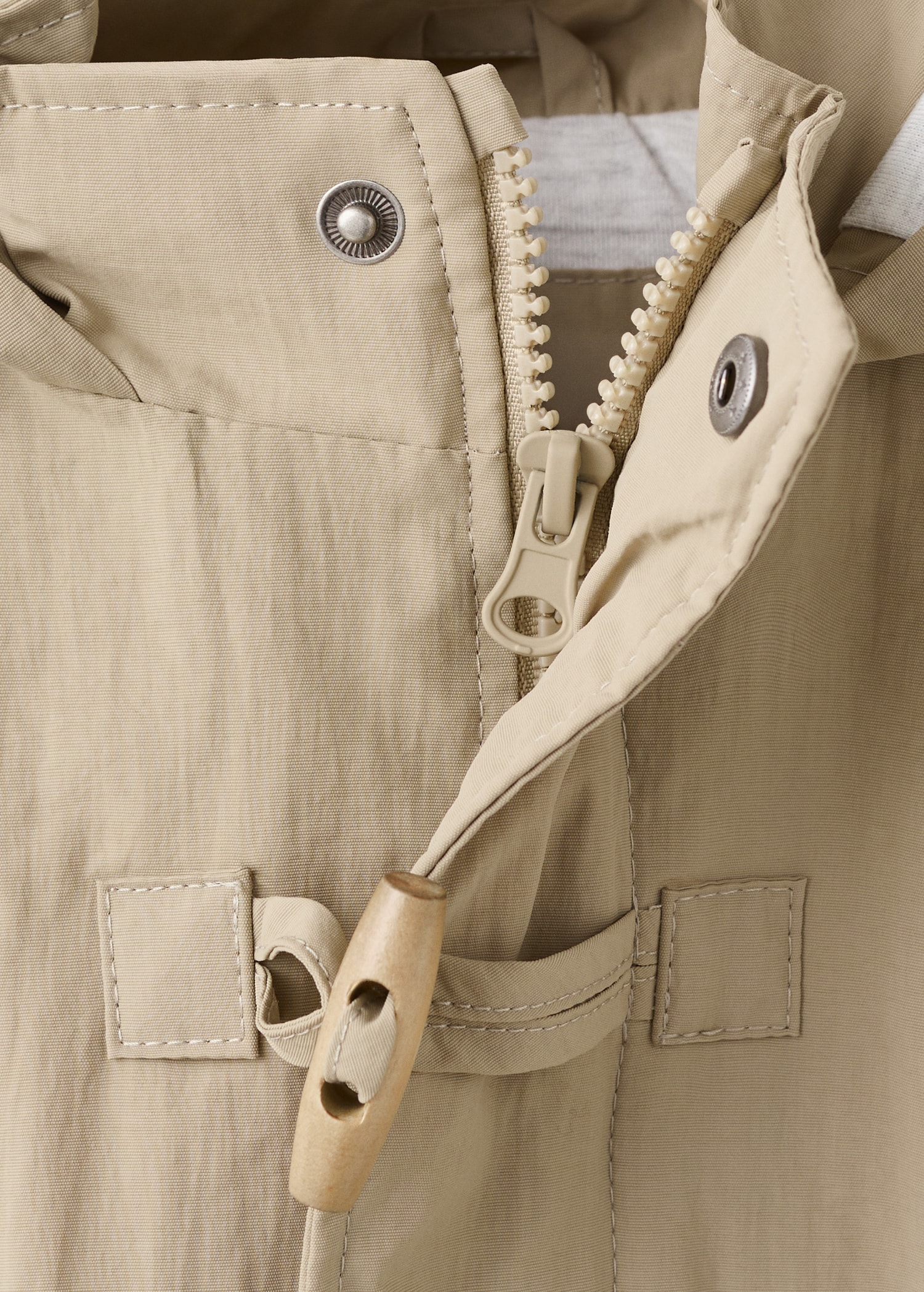 Hooded parka - Details of the article 8
