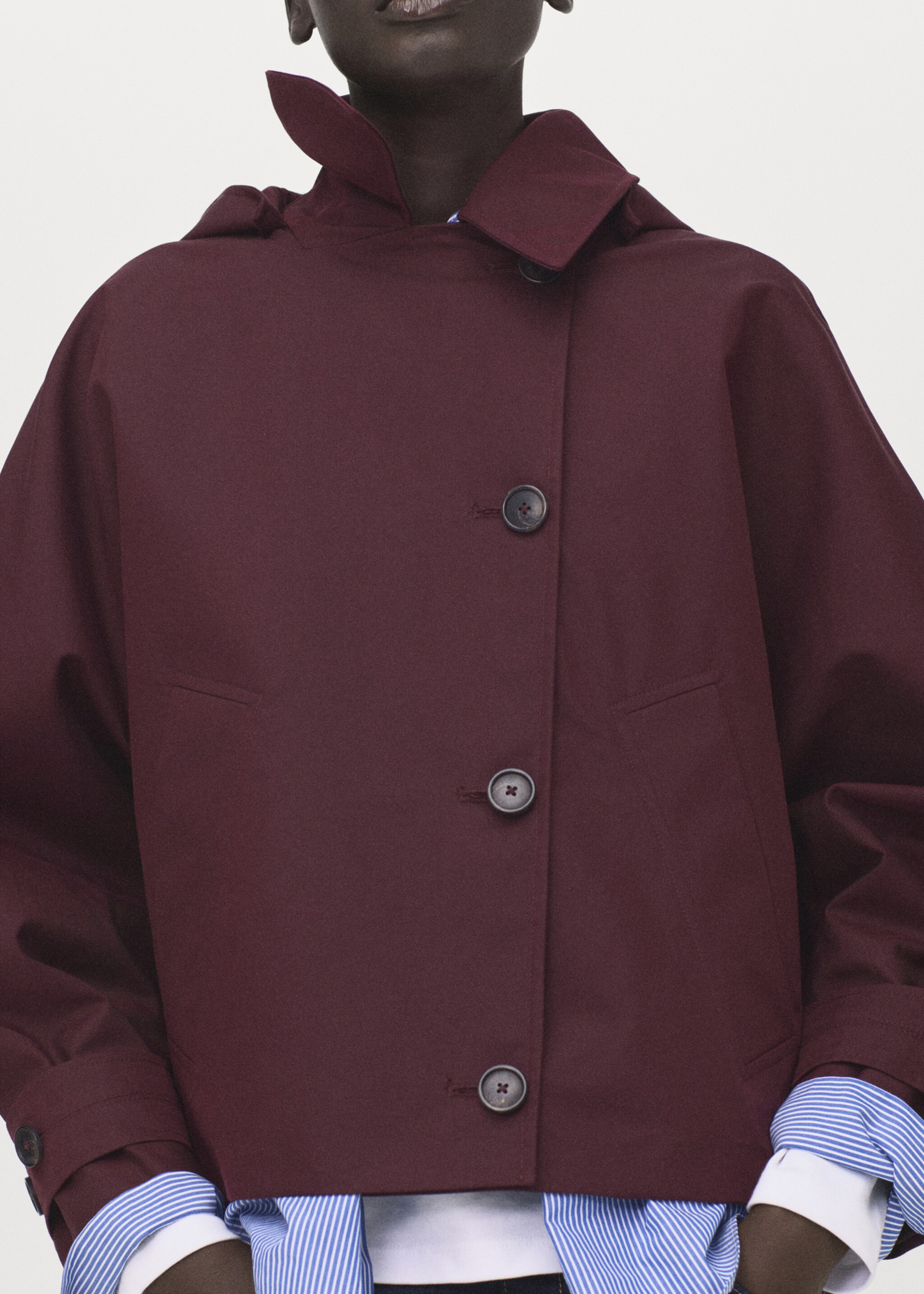 Double-breasted trench coat with hood - Medium plane, Maroon. Ref: 27064772-00.