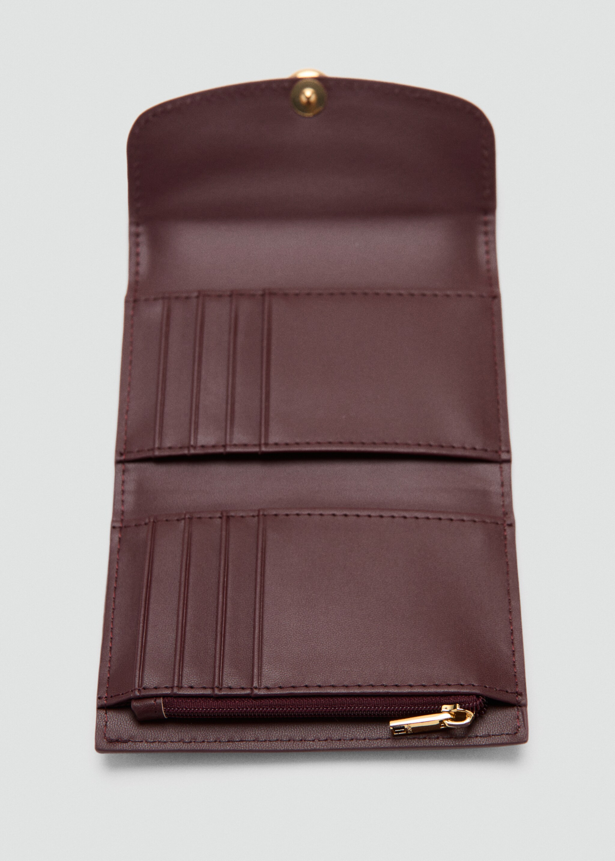 Wallet with jewel button flap - Details of the article 1, Burgundy. Ref: 27064785-00.