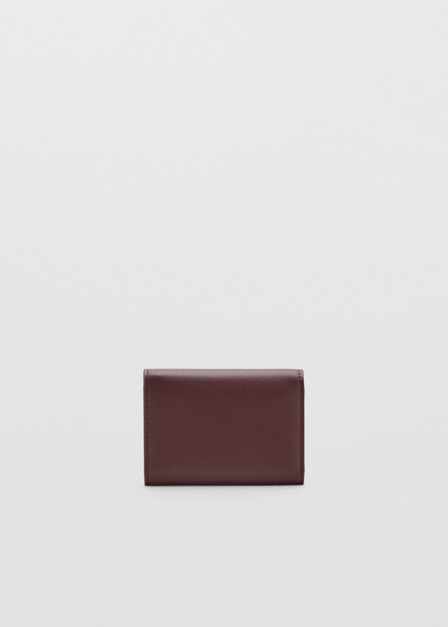 Wallet with jewel button flap - Details of the article 2