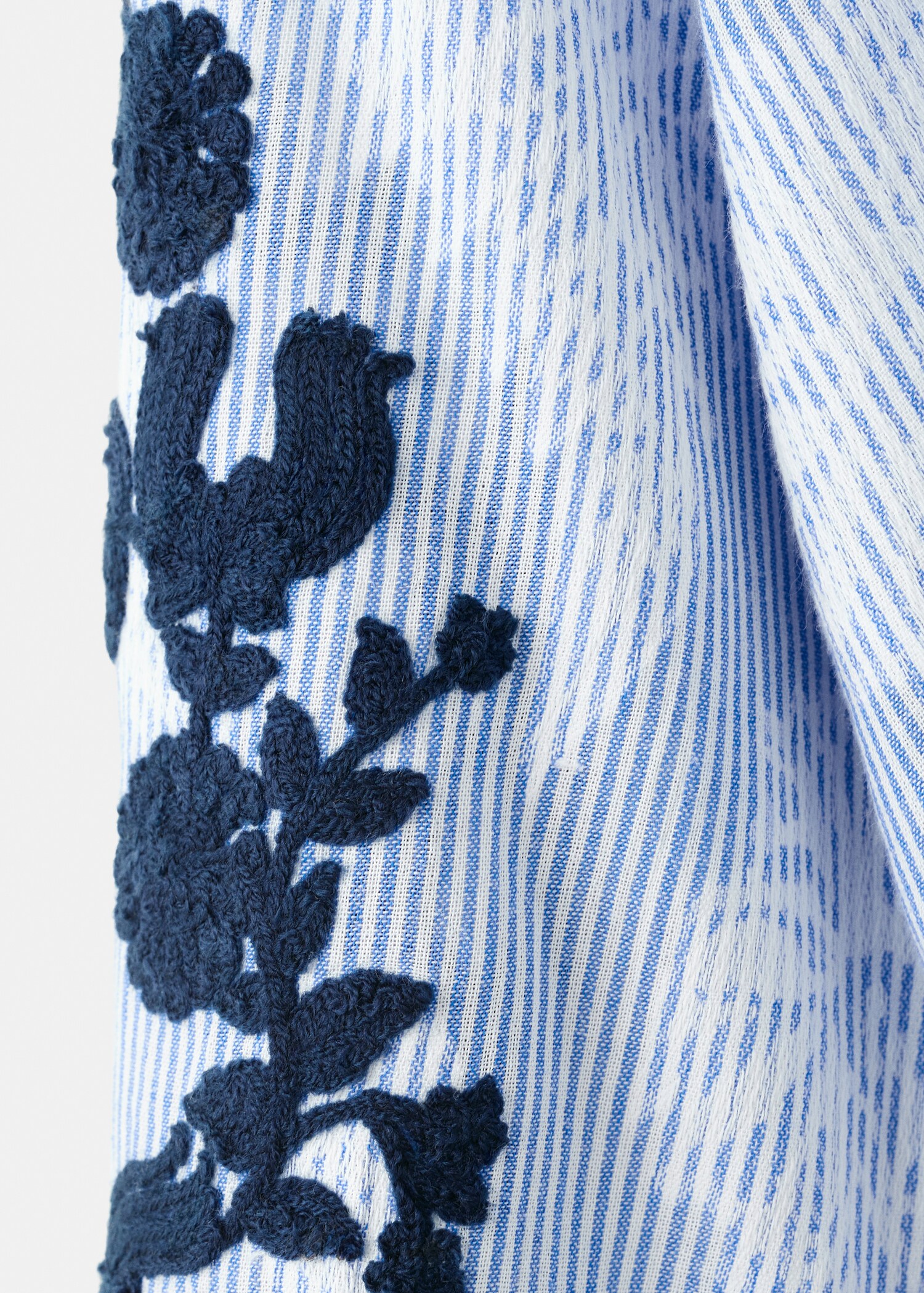 Floral embroidery blouse - Details of the article 8