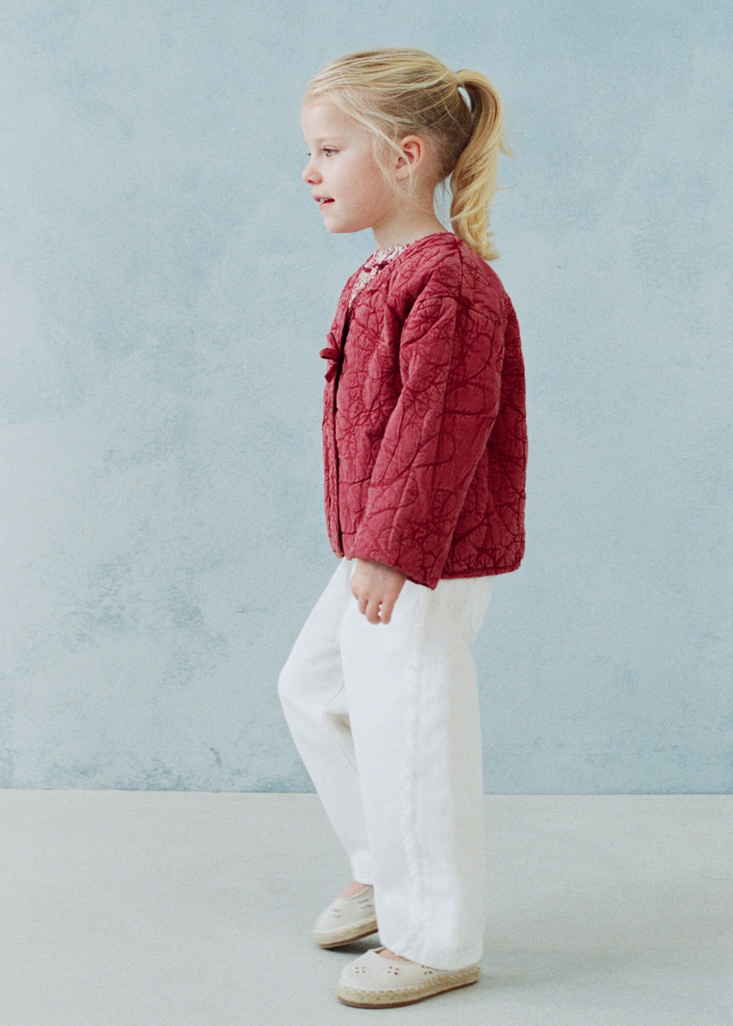 Quilted coat with embroidered details - Details of the article 5