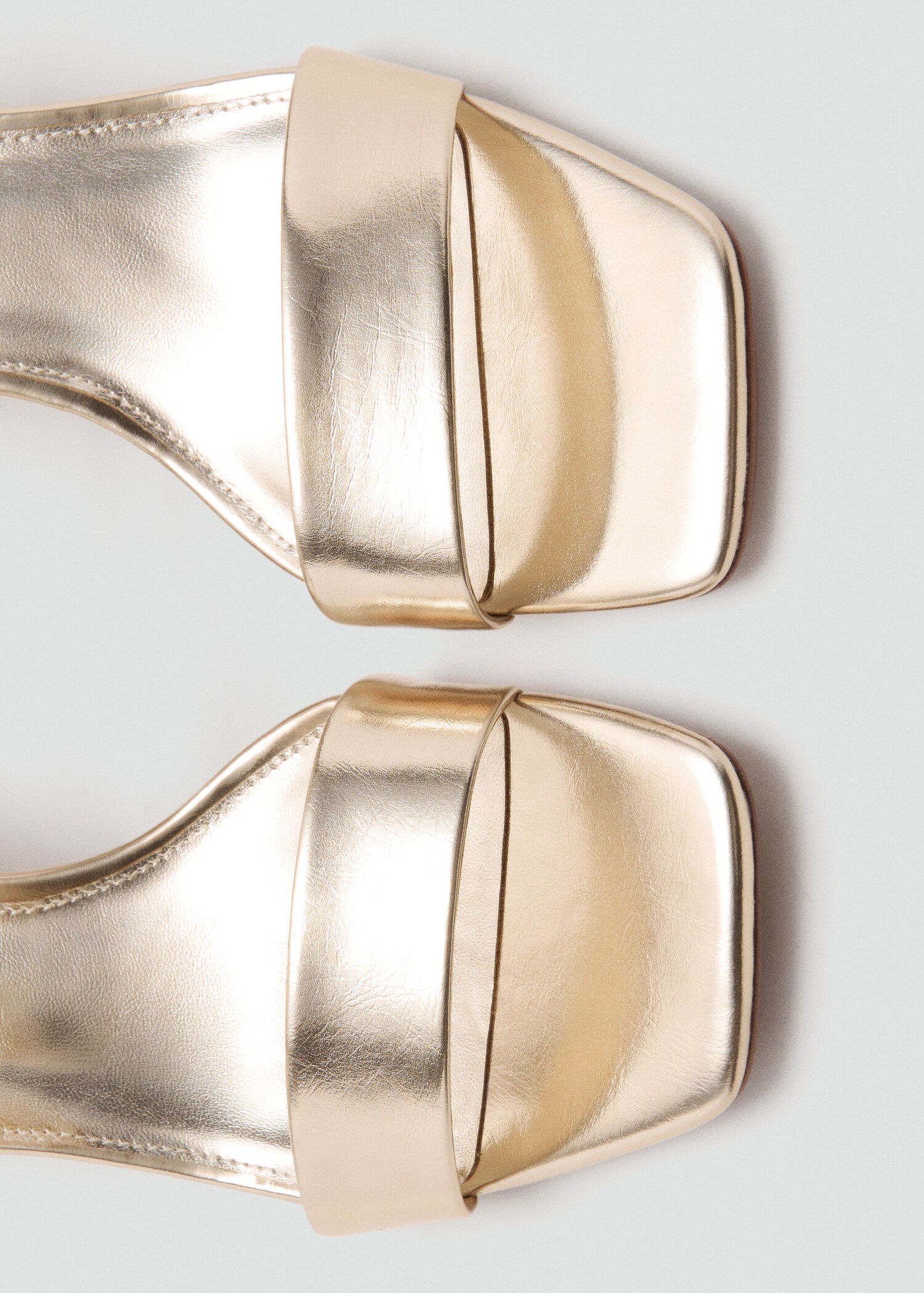 Metallic straps sandals - Details of the article 2