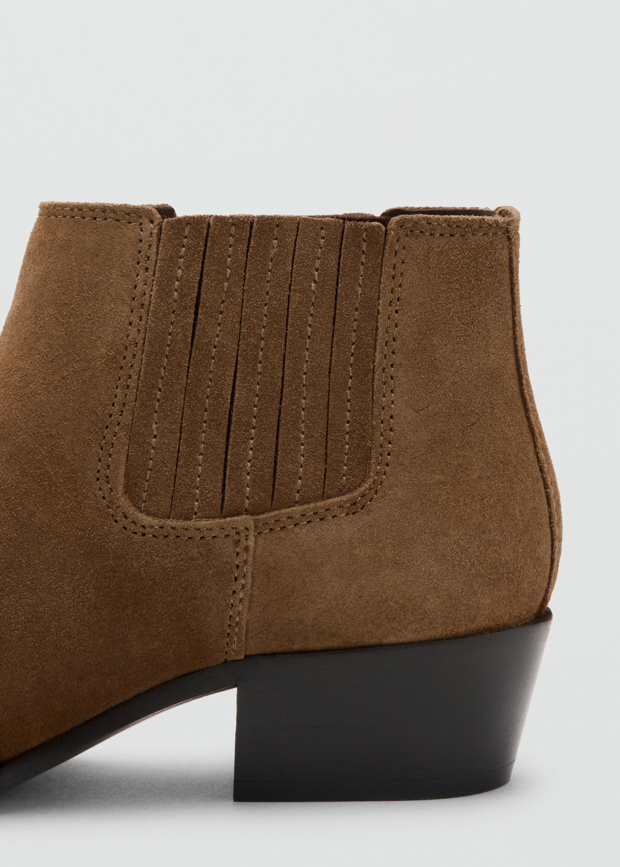 Suede block-heel boots - Details of the article 1, Tobacco Brown. Ref: 27065159-00.