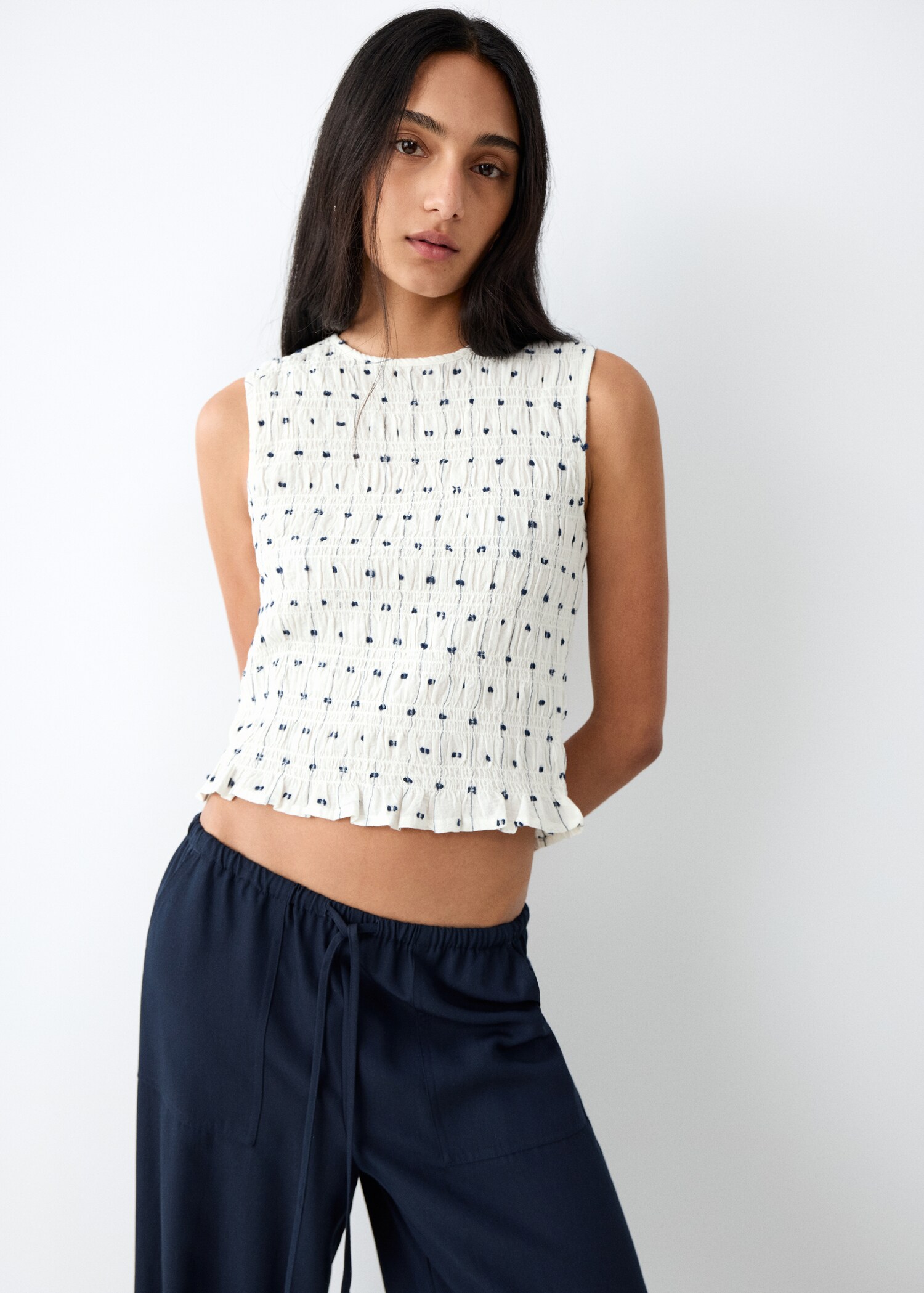 Embroidered ruched top - Medium plane