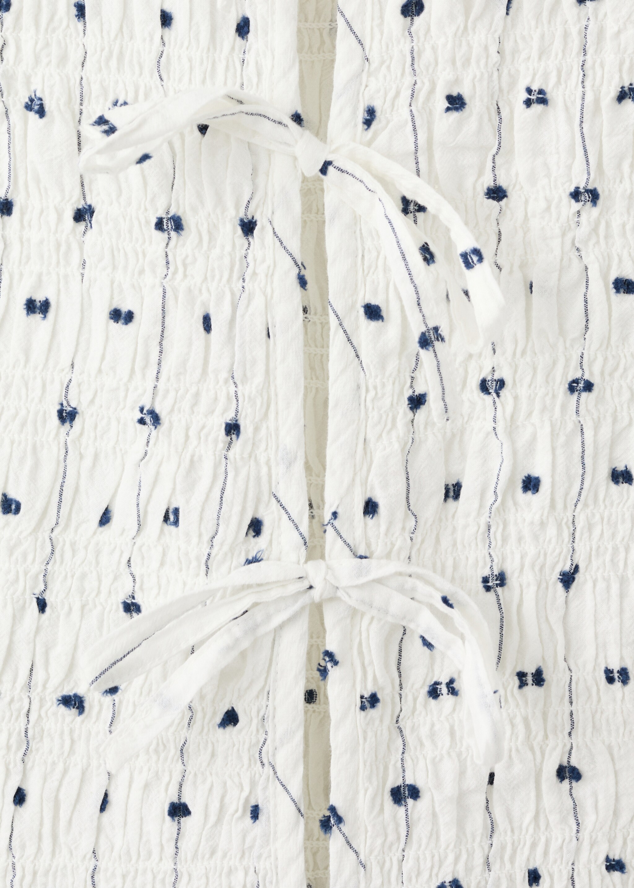 Top shore - Details of the article 8, Off White. Ref: 27065816-00.