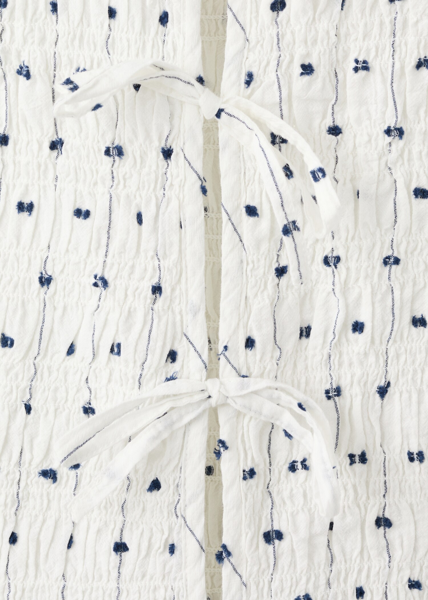 Top shore - Details of the article 8