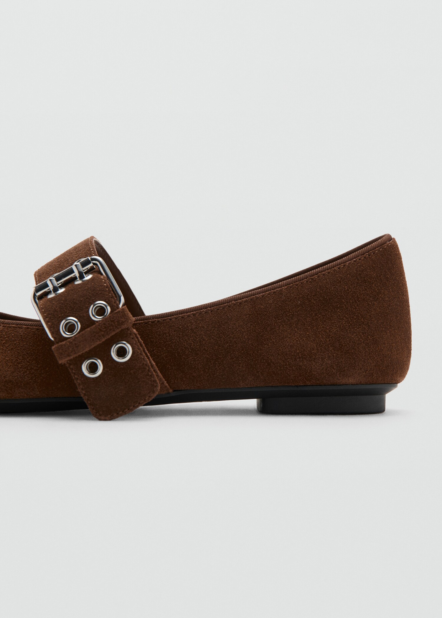 Ballerina flat with buckle closure - Details of the article 1