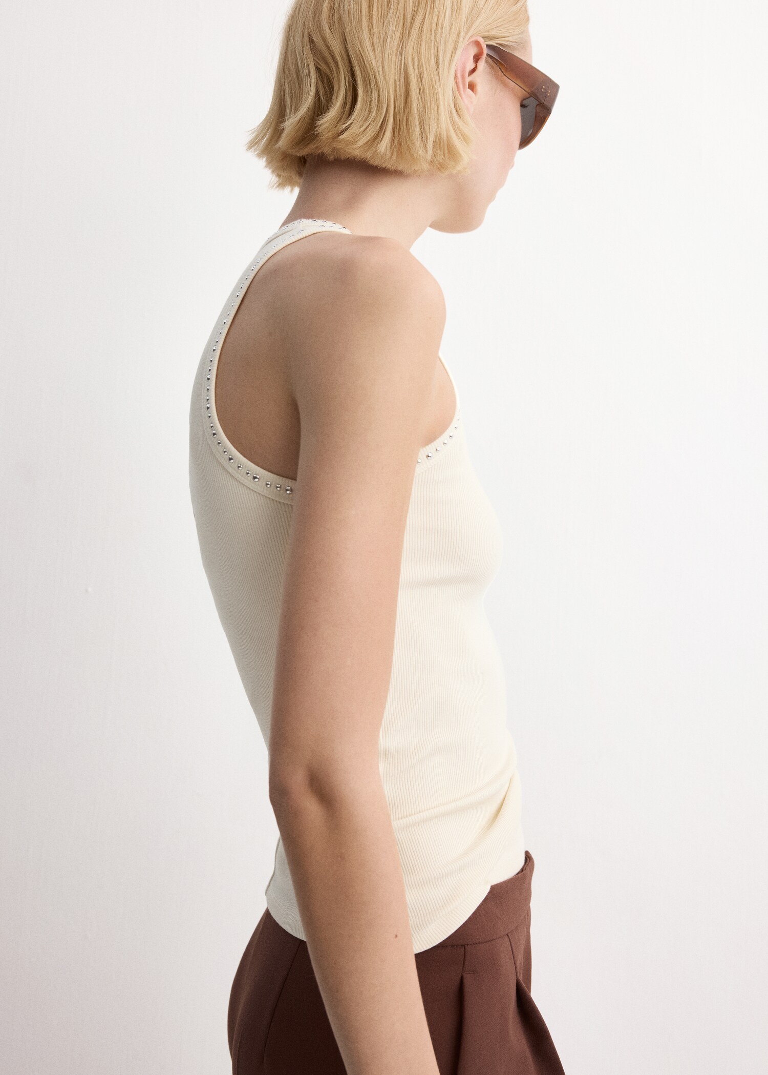 Top liserés clous - Détail de l'article 6