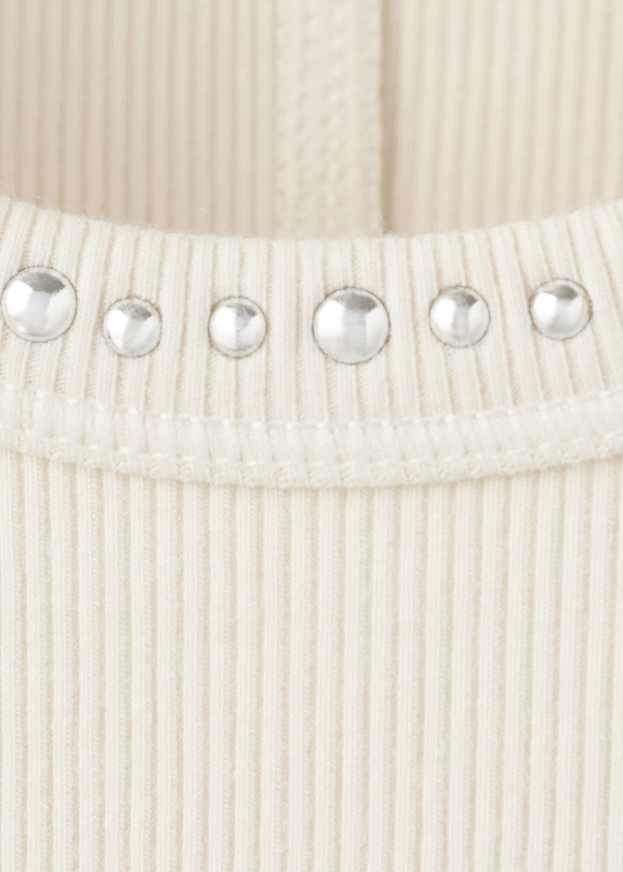 Top liserés clous - Détail de l'article 8, Blanc cassé. Ref: 27065821-00.