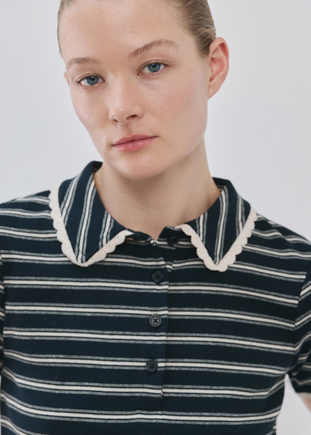 Striped scalloped polo - image 5
