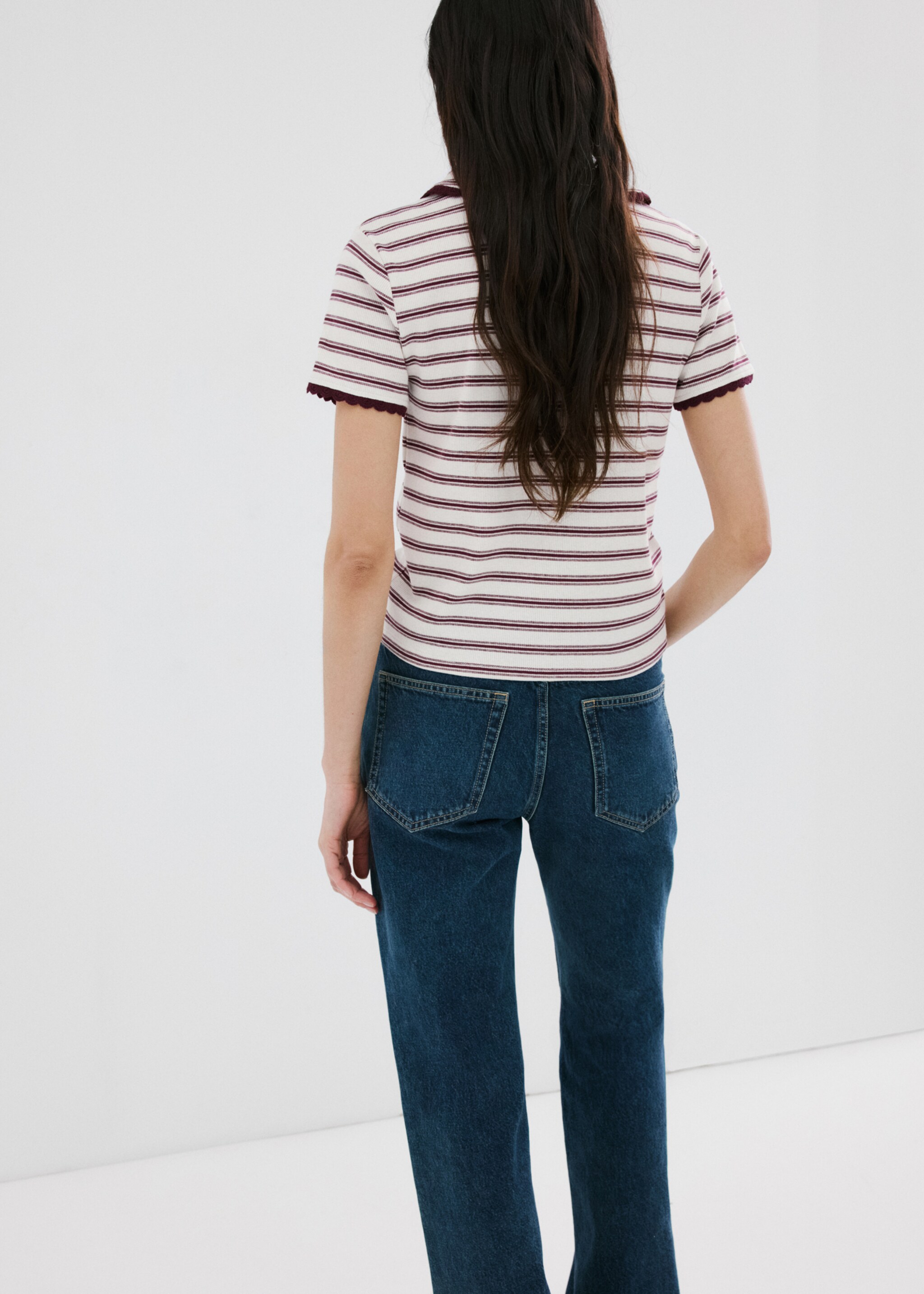 Polo à rayures festonnées - Verso de l’article, Bordeaux. Ref: 27065825-00.