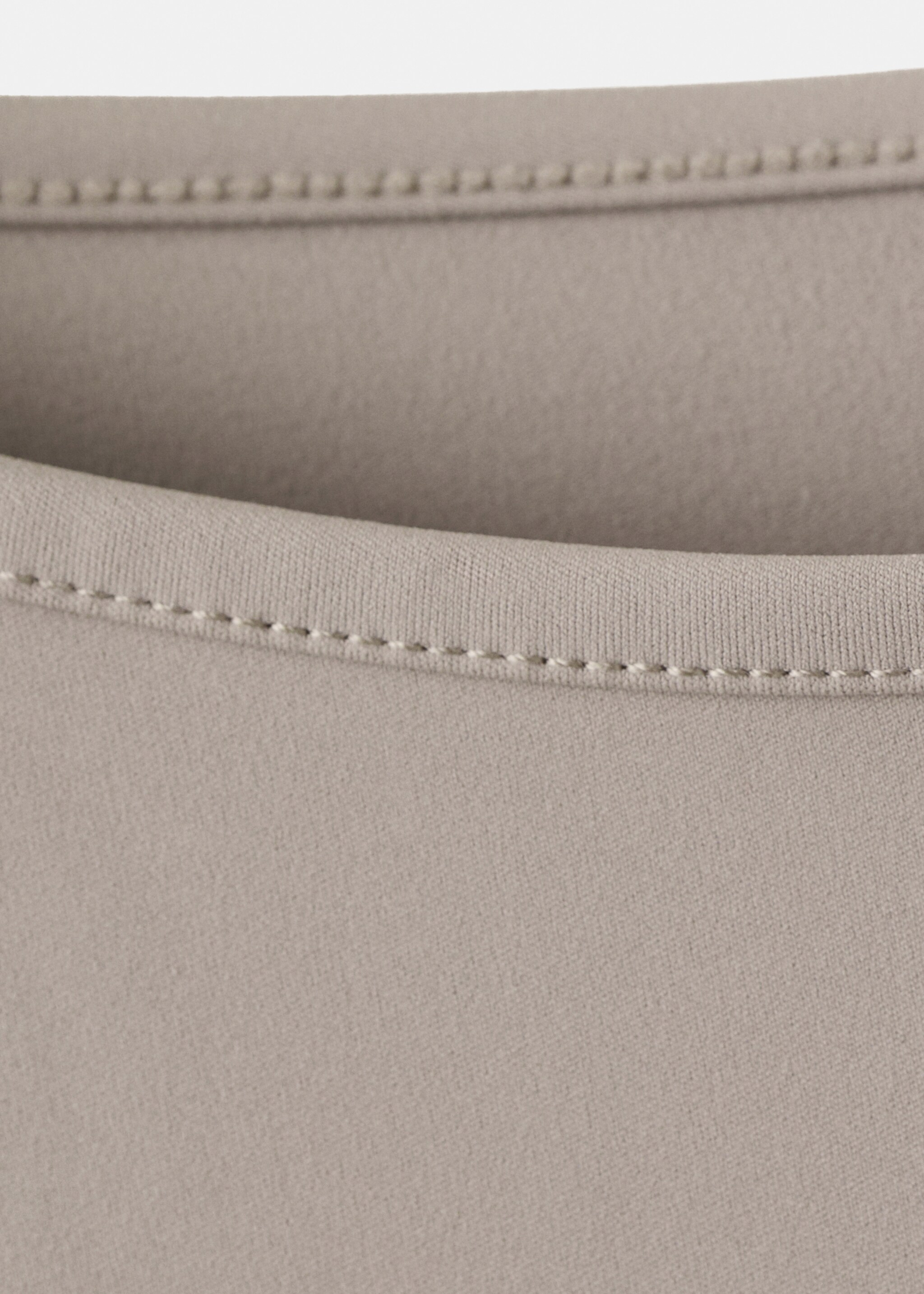 Fitted crop top - Details of the article 8, Light/Pastel Brown. Ref: 27065827-00.